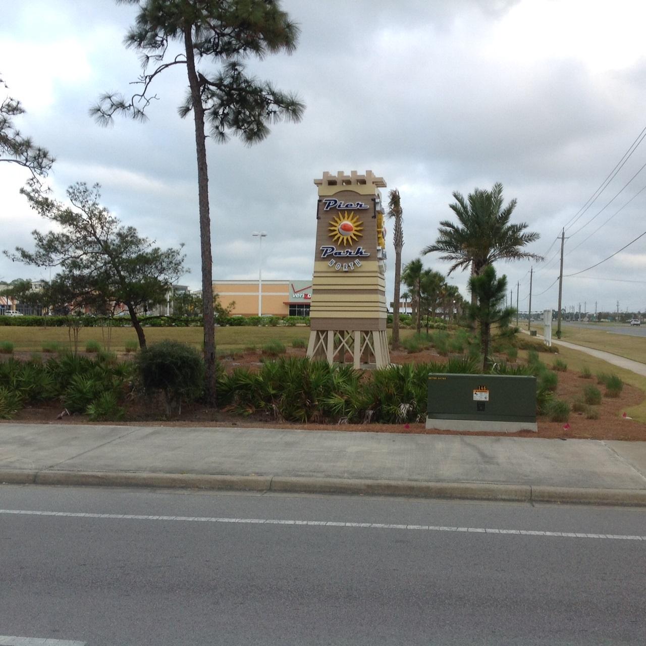 PALMETTO TRACE - Residential