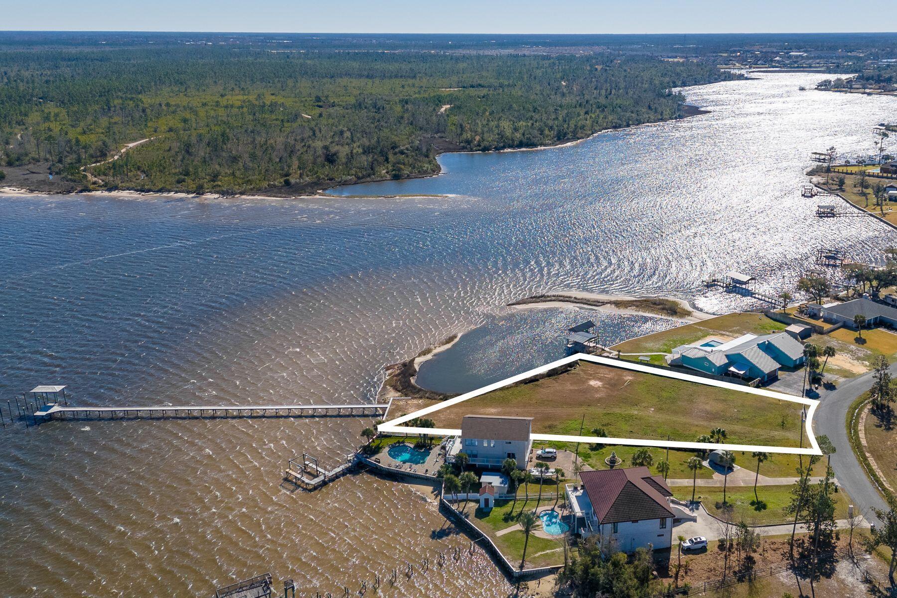 College Point - Land