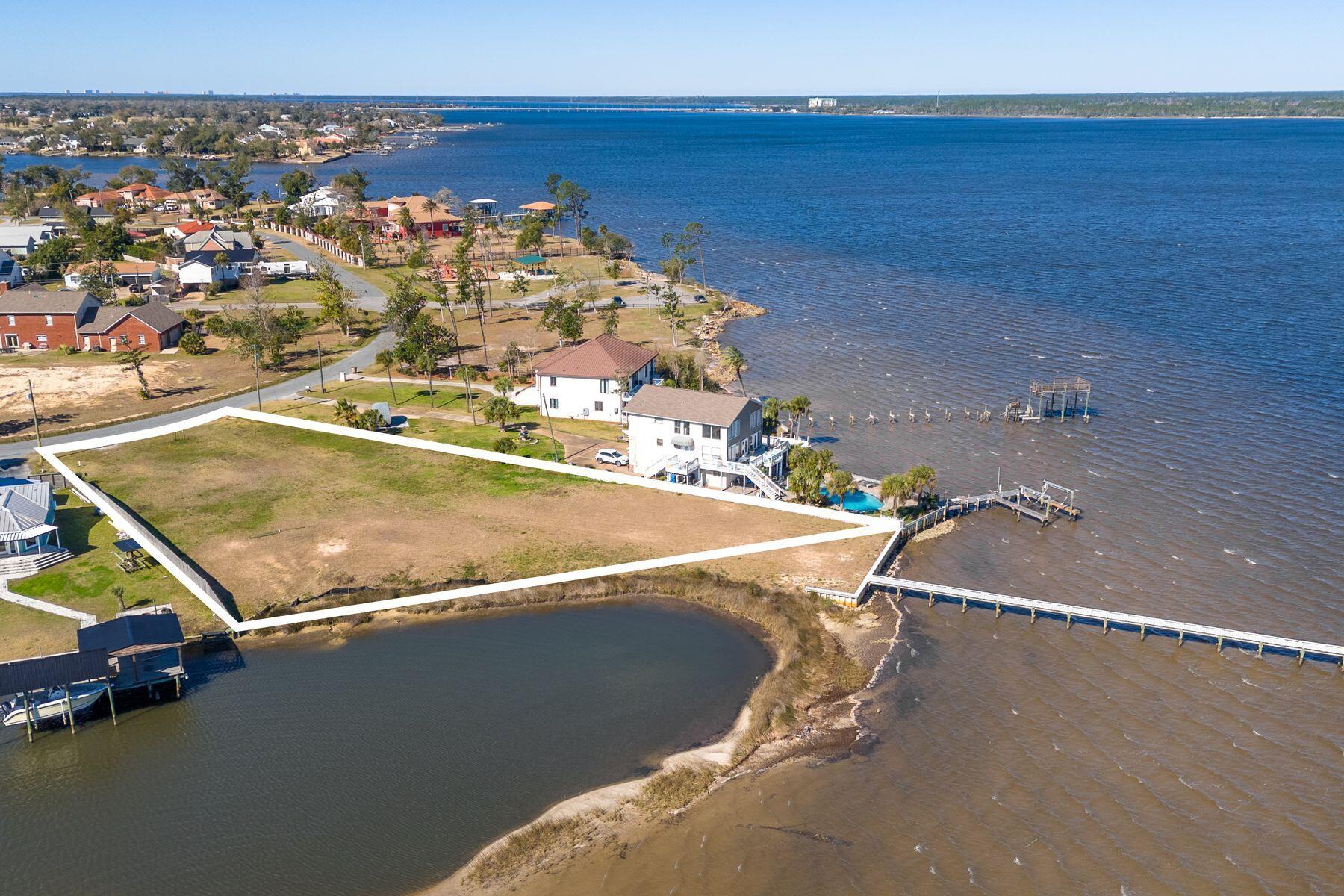 College Point - Land