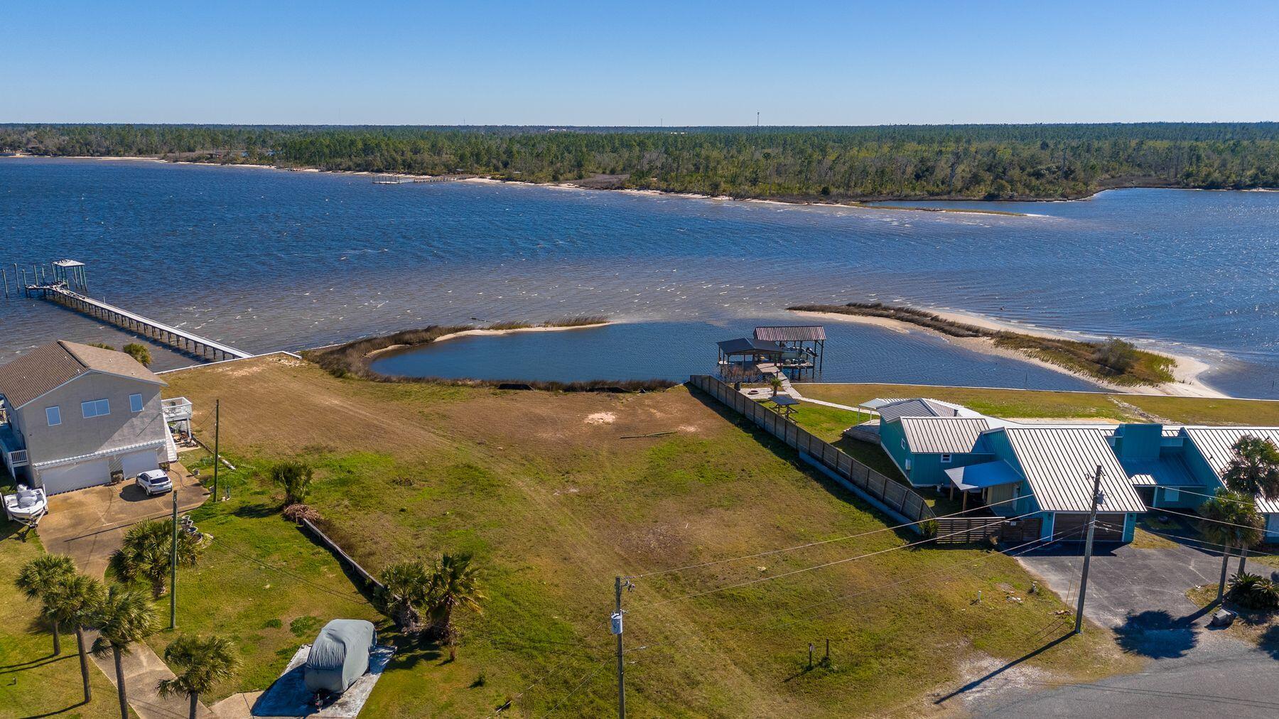 College Point - Land