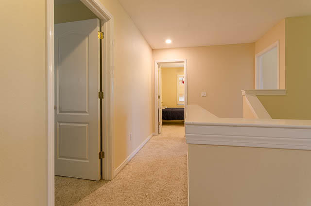 CRESCENT III - Residential