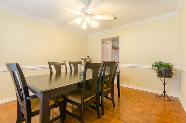 CRESCENT III - Residential