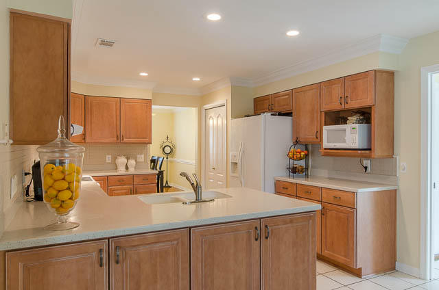 CRESCENT III - Residential