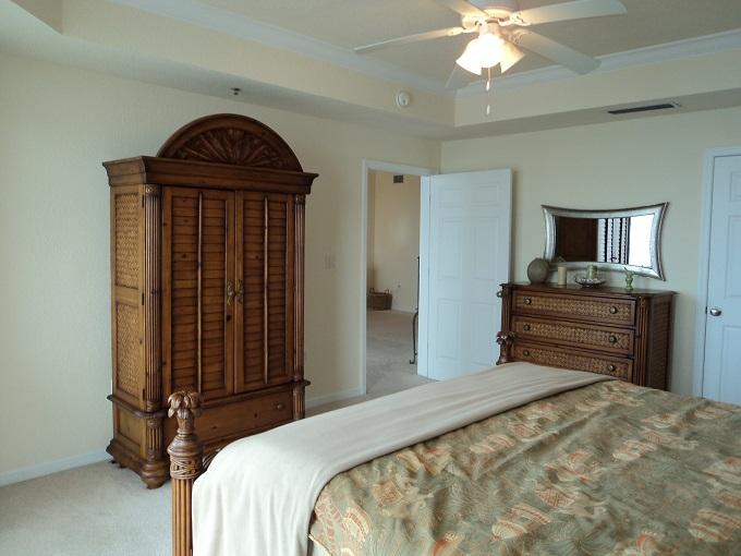 HIBISCUS BY THE BAY - Residential