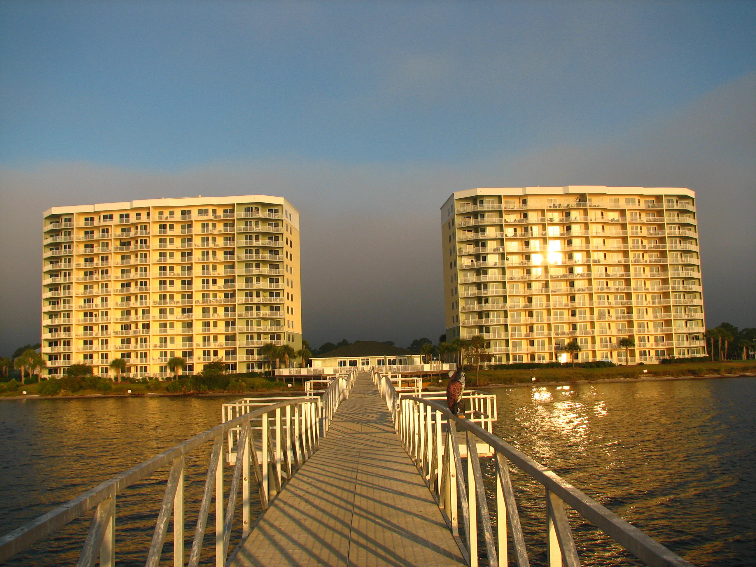 HIBISCUS BY THE BAY - Residential