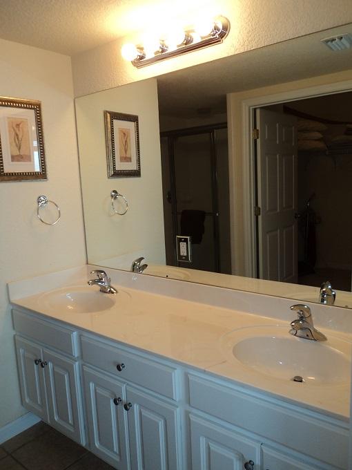 HIBISCUS BY THE BAY - Residential