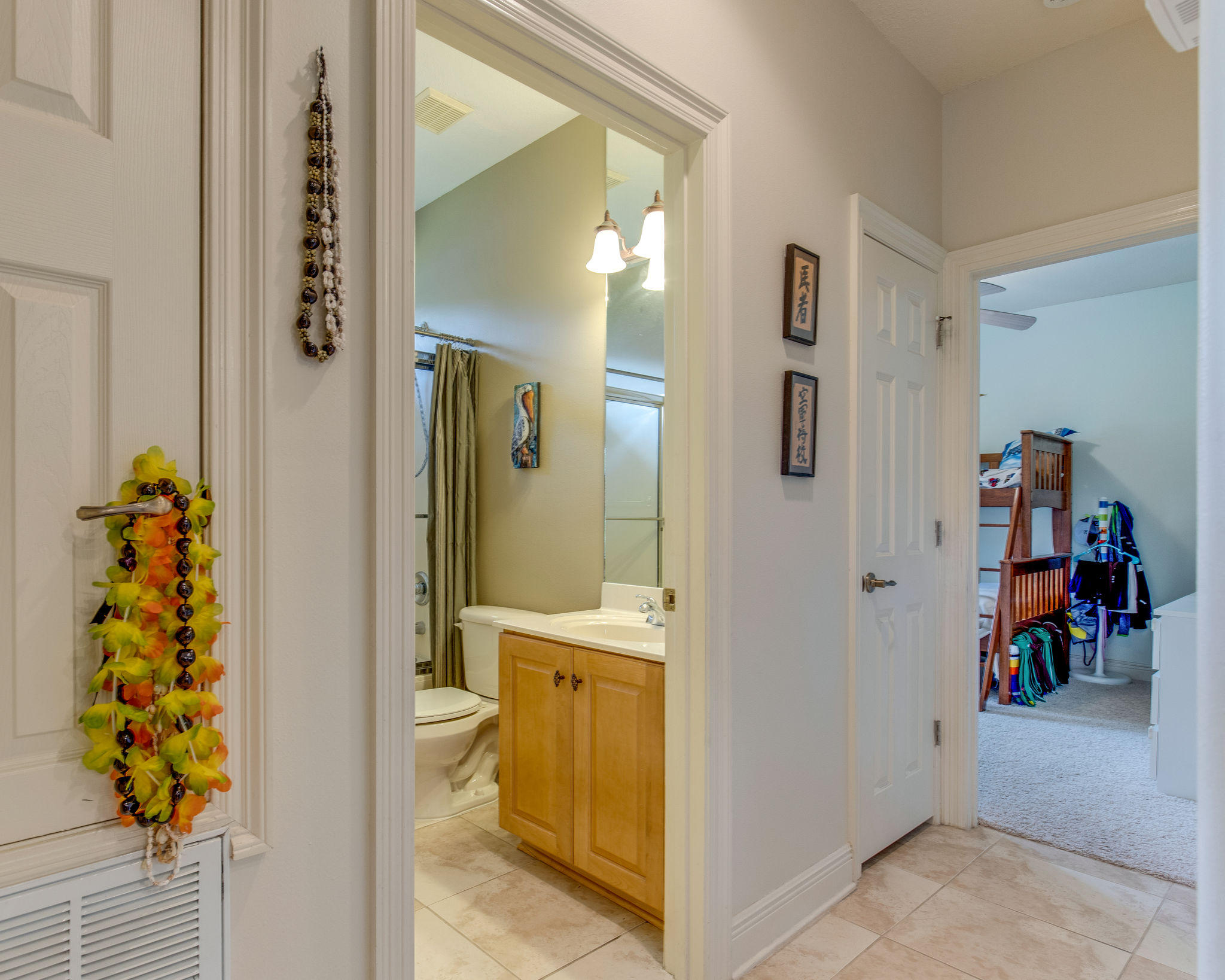 CHARDONNAY ESTATES - Residential