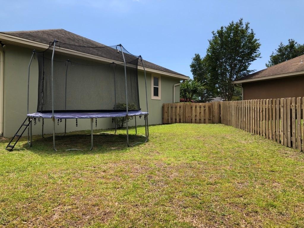 CHARDONNAY ESTATES - Residential