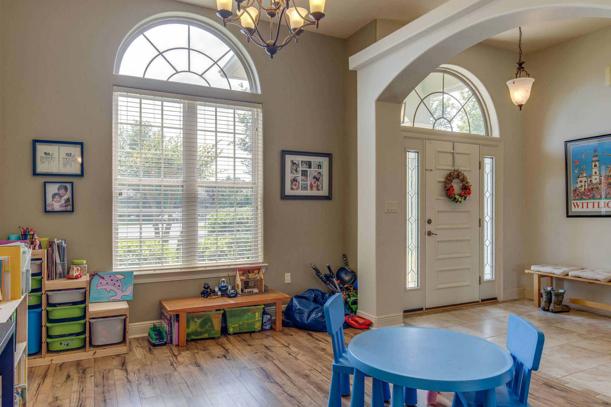 CHARDONNAY ESTATES - Residential