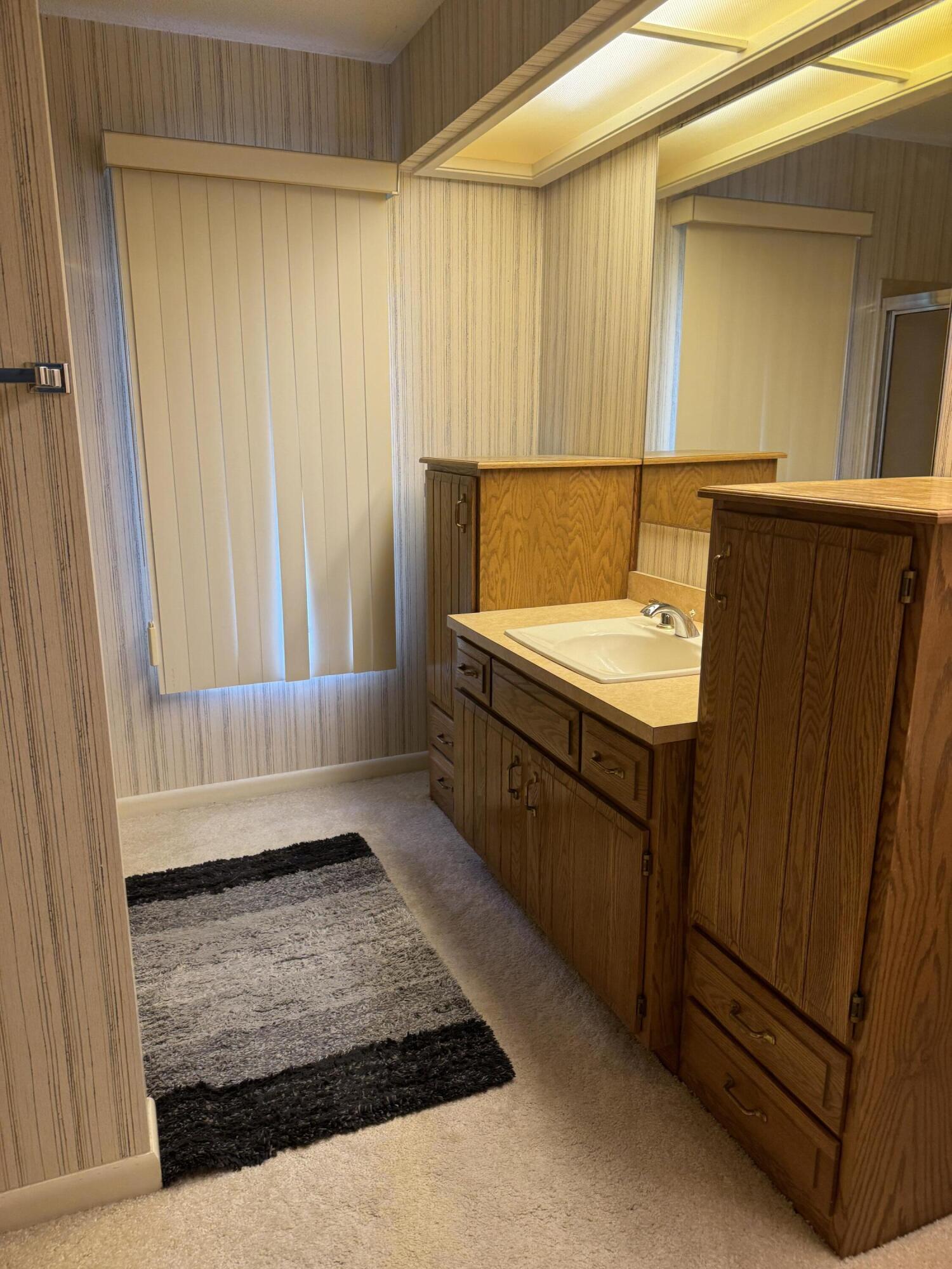 ROCKY BAYOU ESTATES 3 - Residential