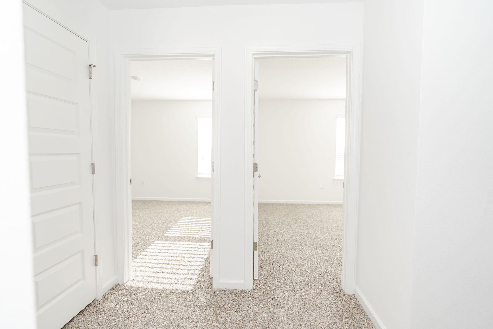 OWL'S HEAD - Residential Lease