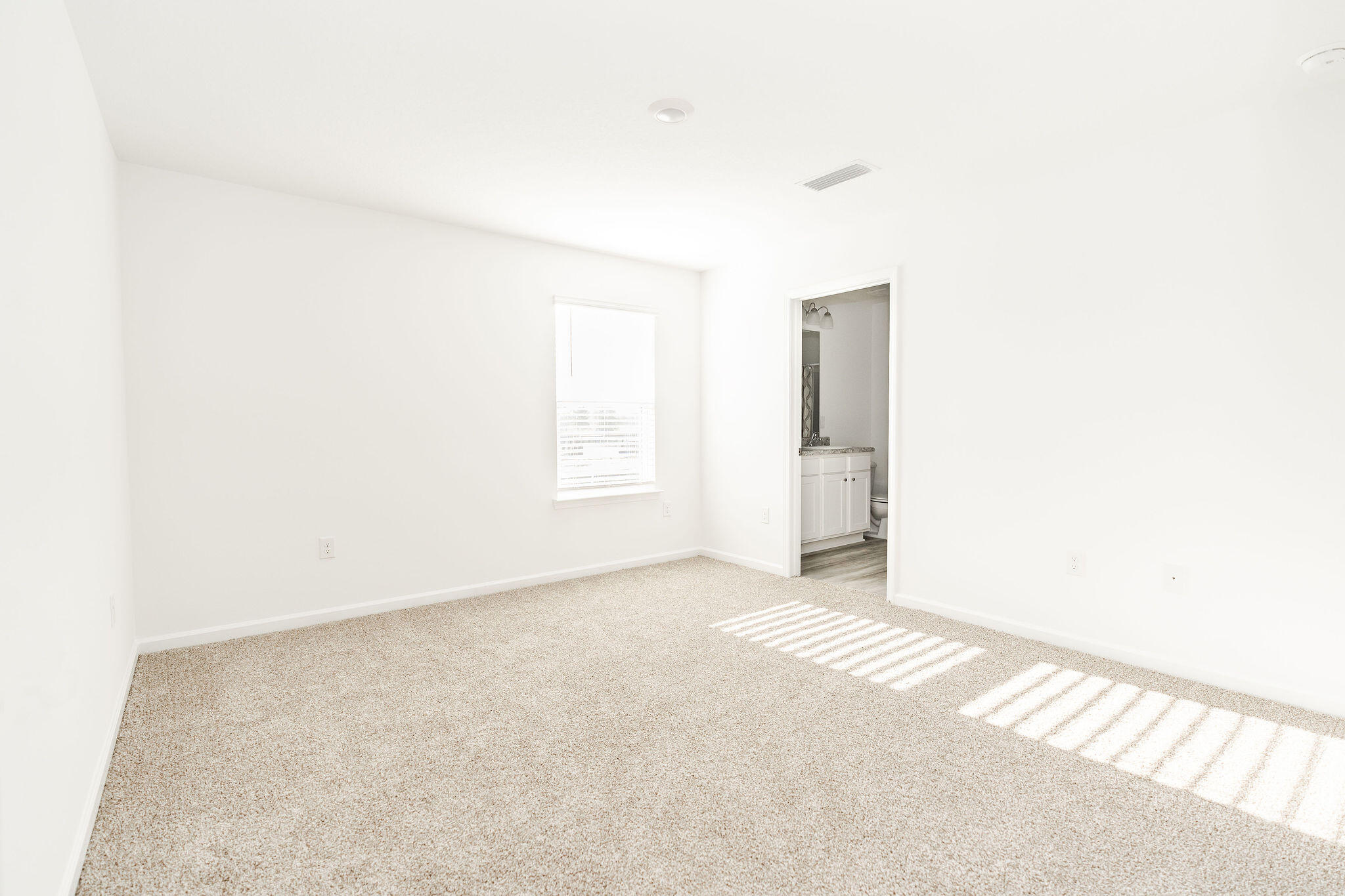 OWL'S HEAD - Residential Lease