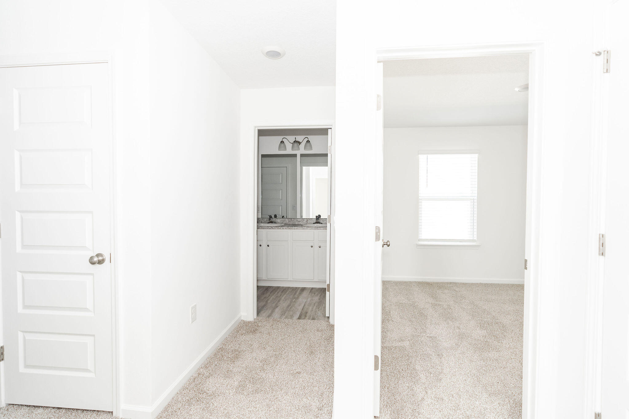 OWL'S HEAD - Residential Lease