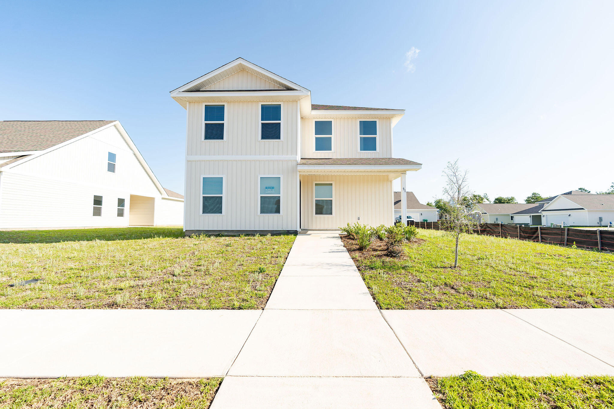 OWL'S HEAD - Residential Lease