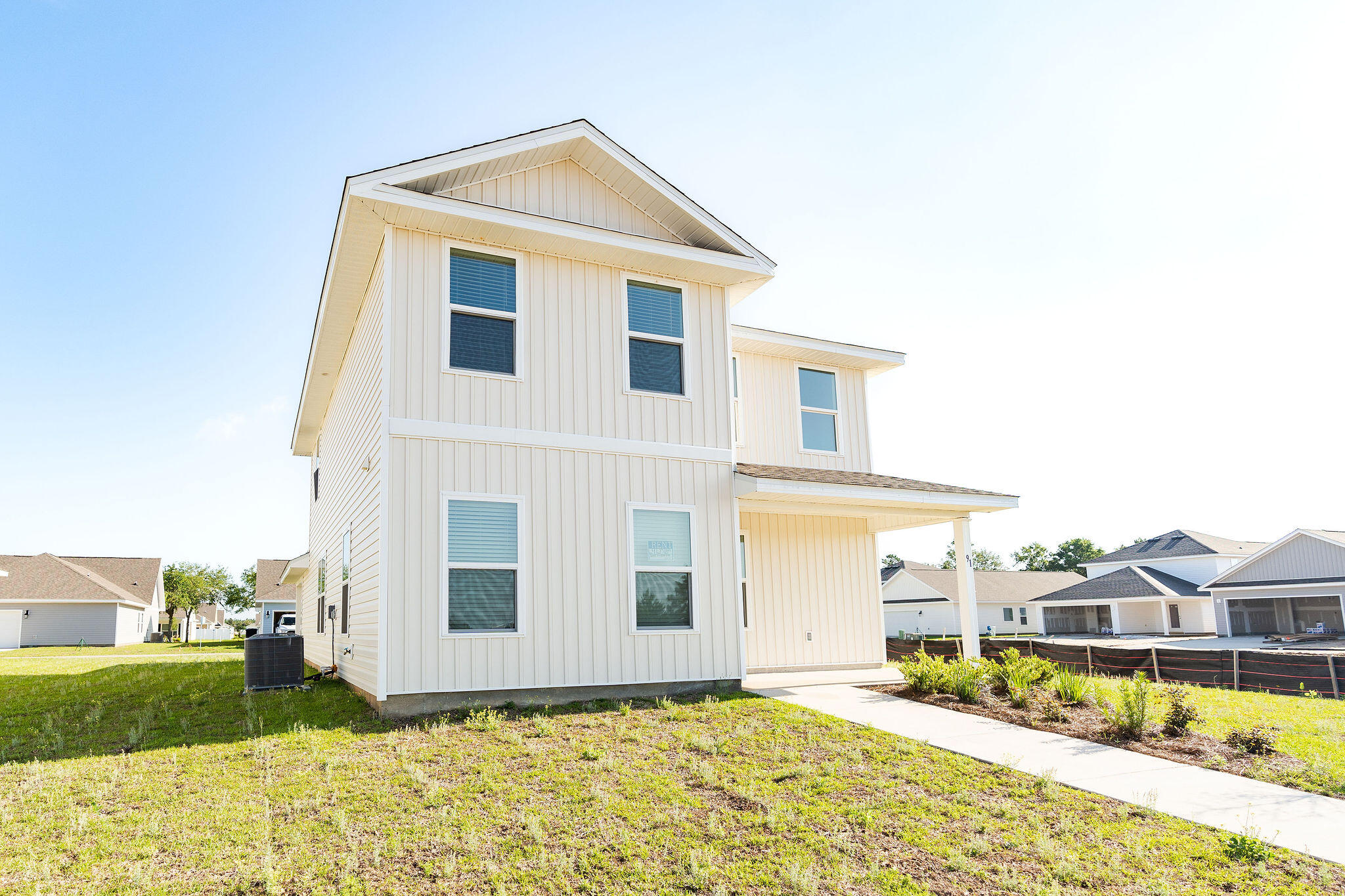 Beautiful 4 bed, 2.5 bath single-family home in Freeport, FL. Built in 2024, this modern home features updated appliances, LVP flooring in kitchen, dining and living room, and plush new carpet in bedrooms, plenty of storage closets, main floor master, double vanity sinks in both full baths, additional living room upstairs, covered patio and porch, garage, and long driveway. Conveniently located in Owl's Head for easy access to Santa Rosa Beach or I-10.Pets allowed, restrictions apply.
