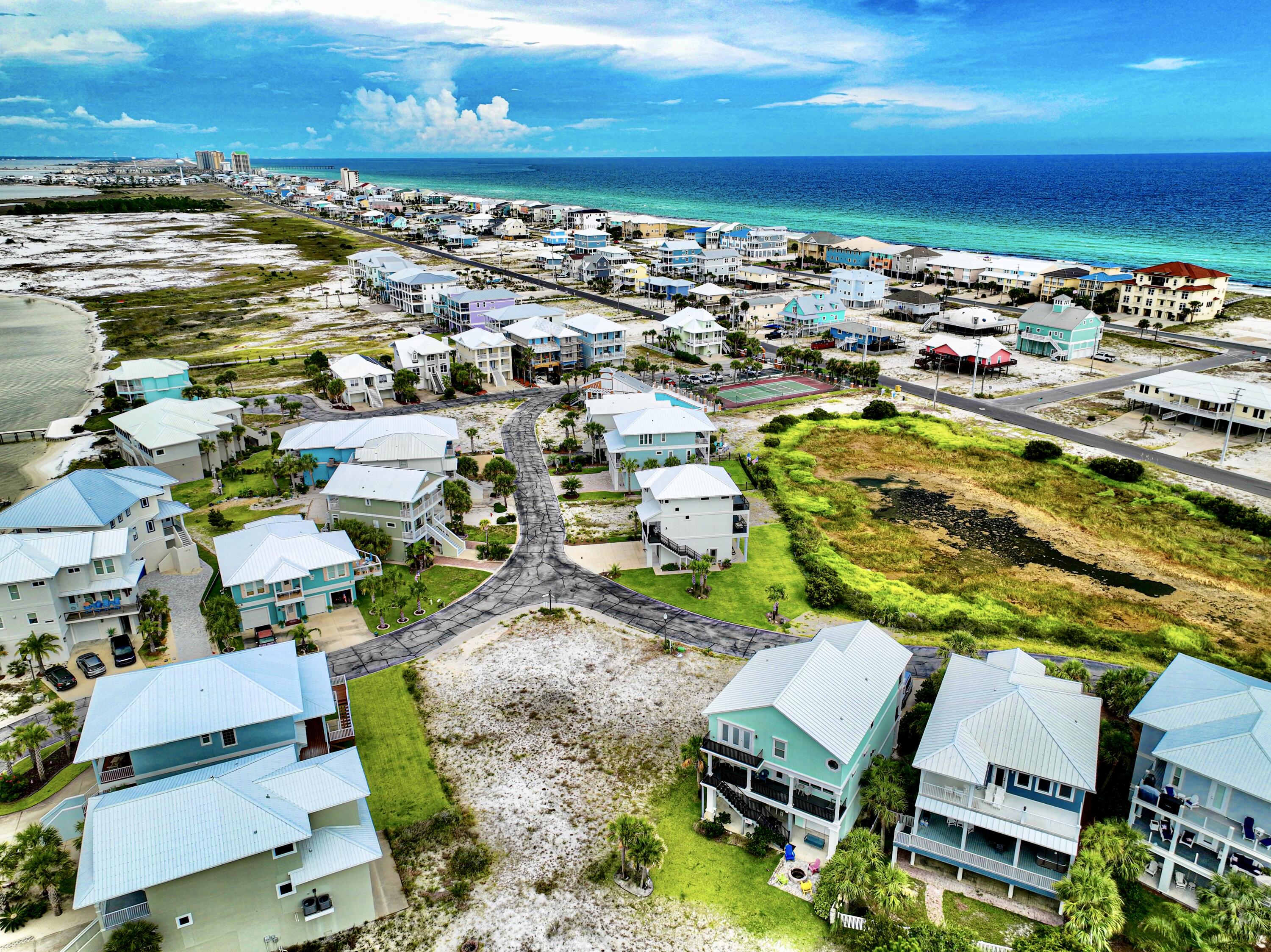 Caribbean Isle - Land