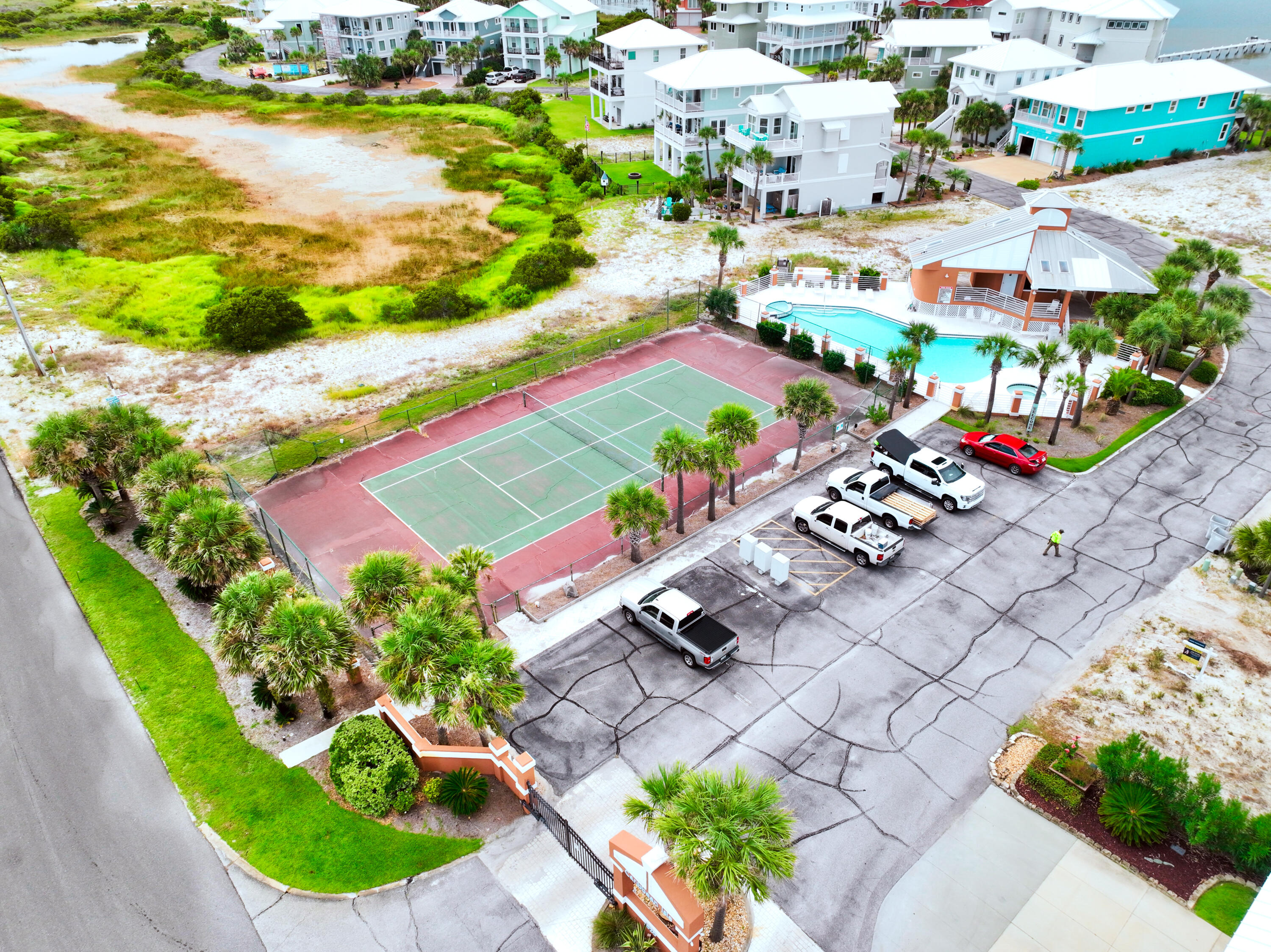 Caribbean Isle - Land