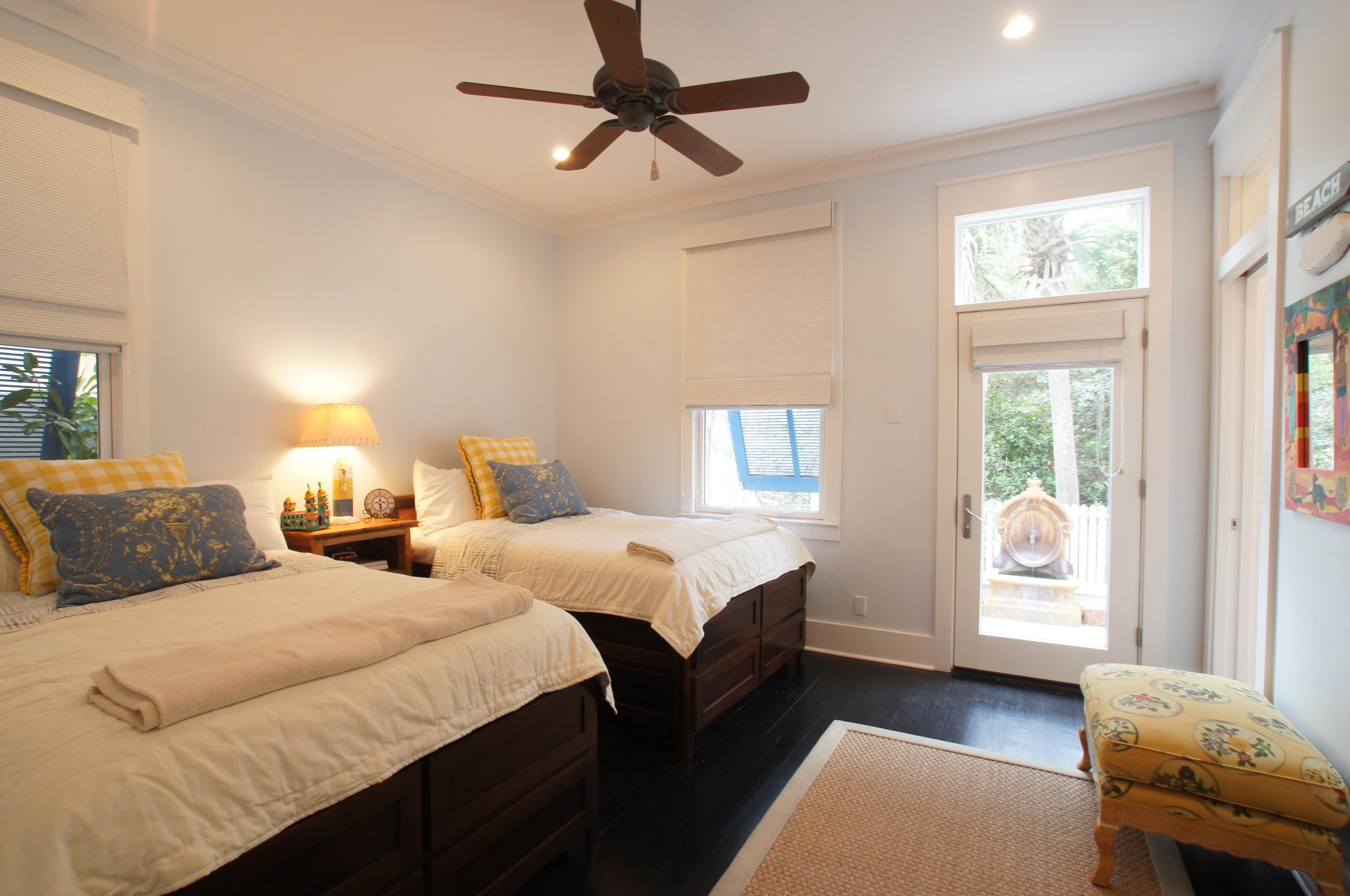 FRANGISTA BEACH 1ST ADDN - Residential