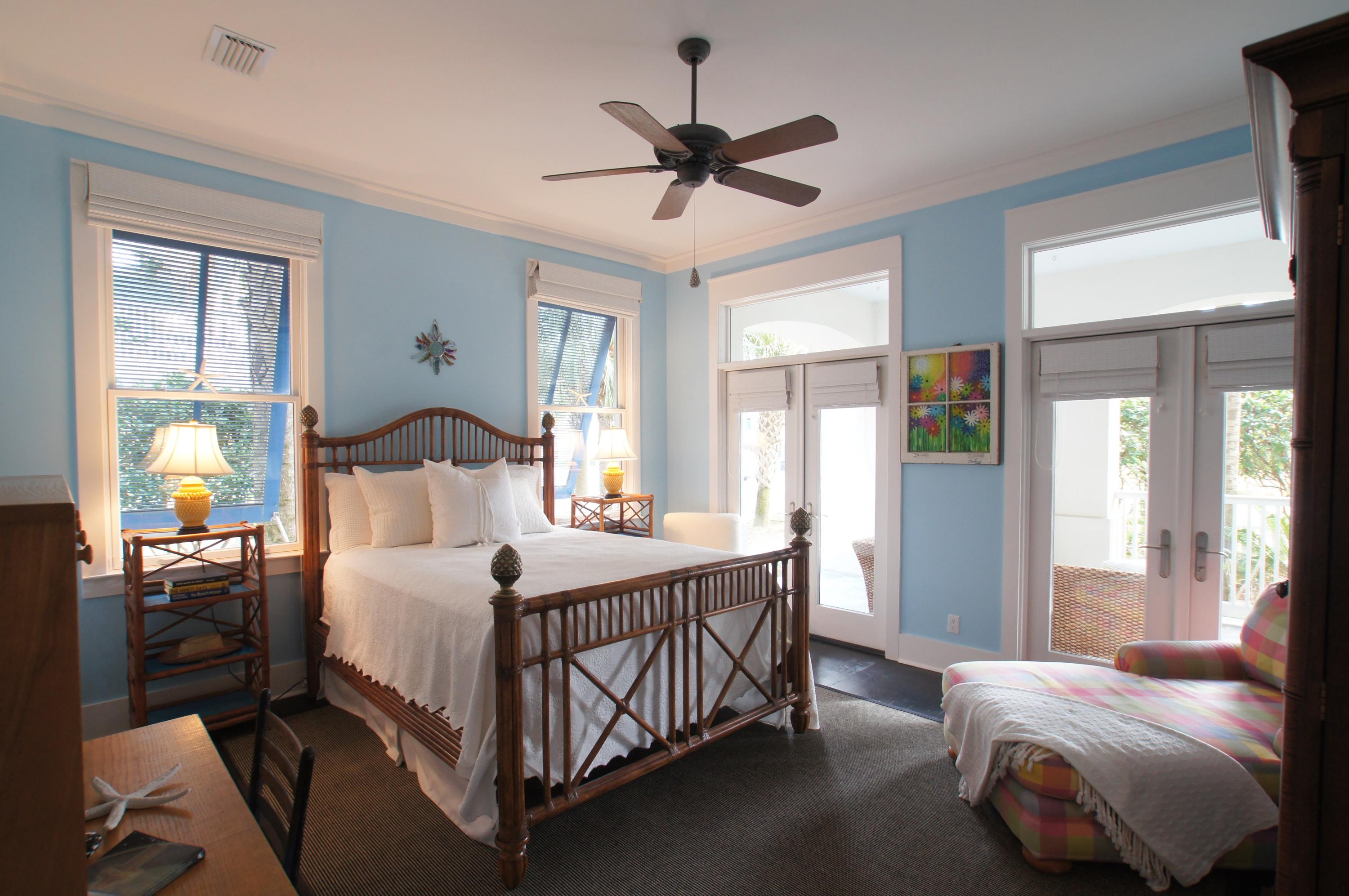 FRANGISTA BEACH 1ST ADDN - Residential