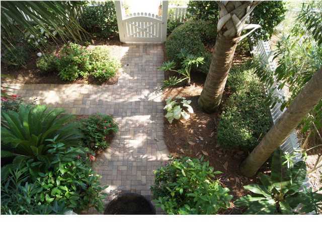 FRANGISTA BEACH 1ST ADDN - Residential