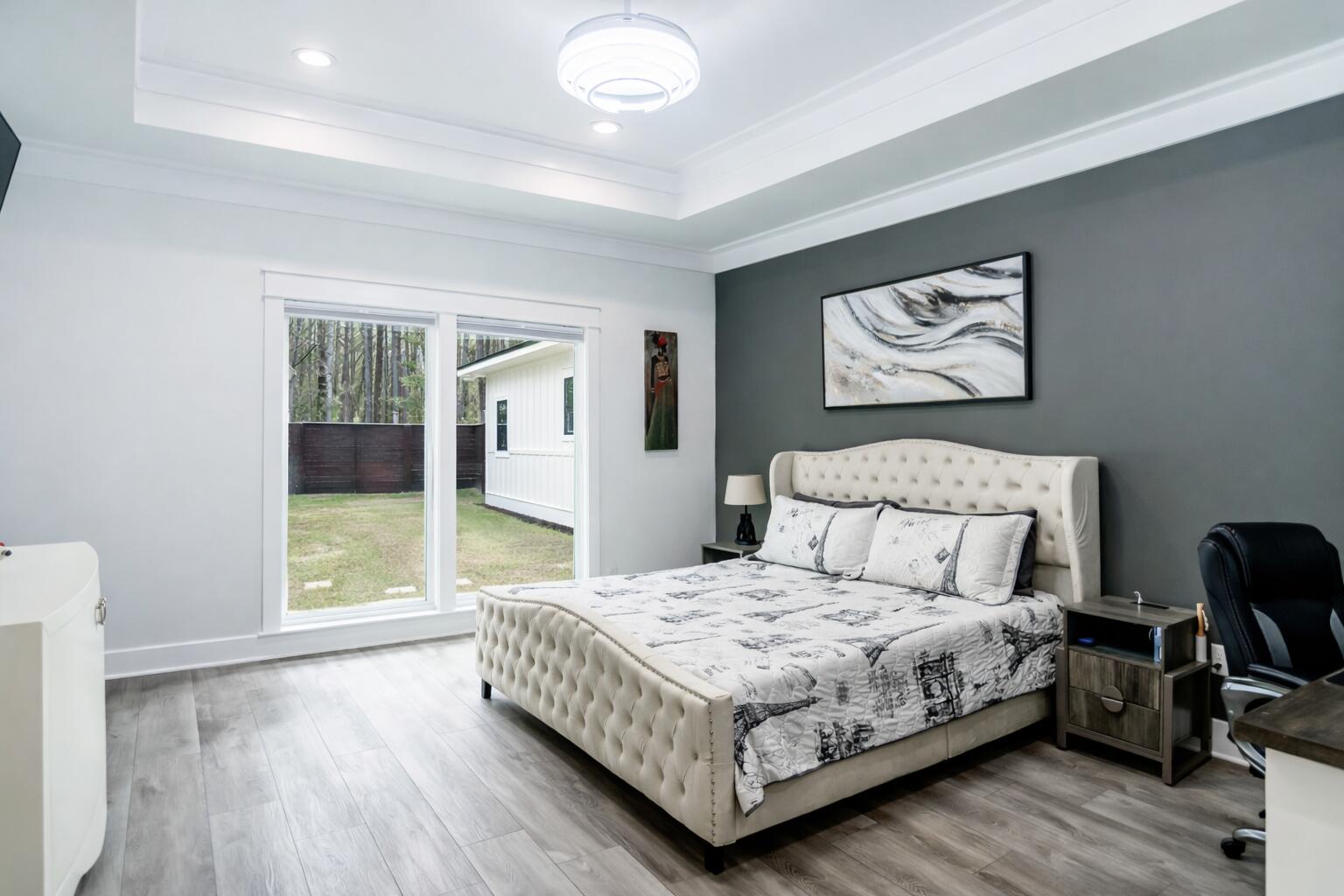 EMERALD SHORES - Residential