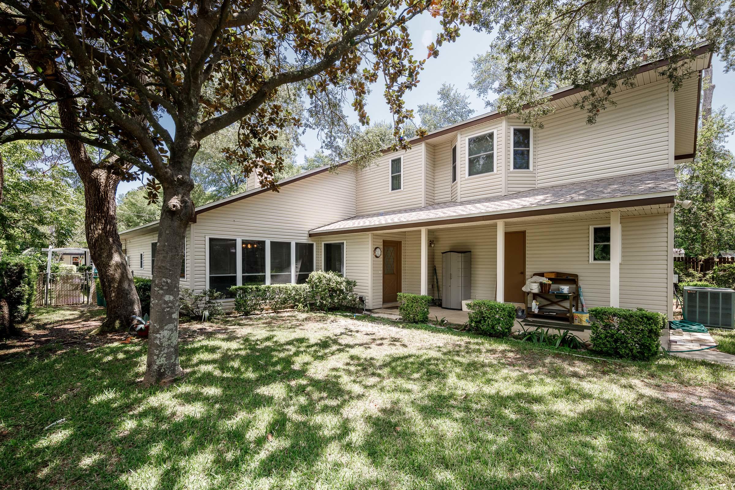 Garniers Beach - Residential