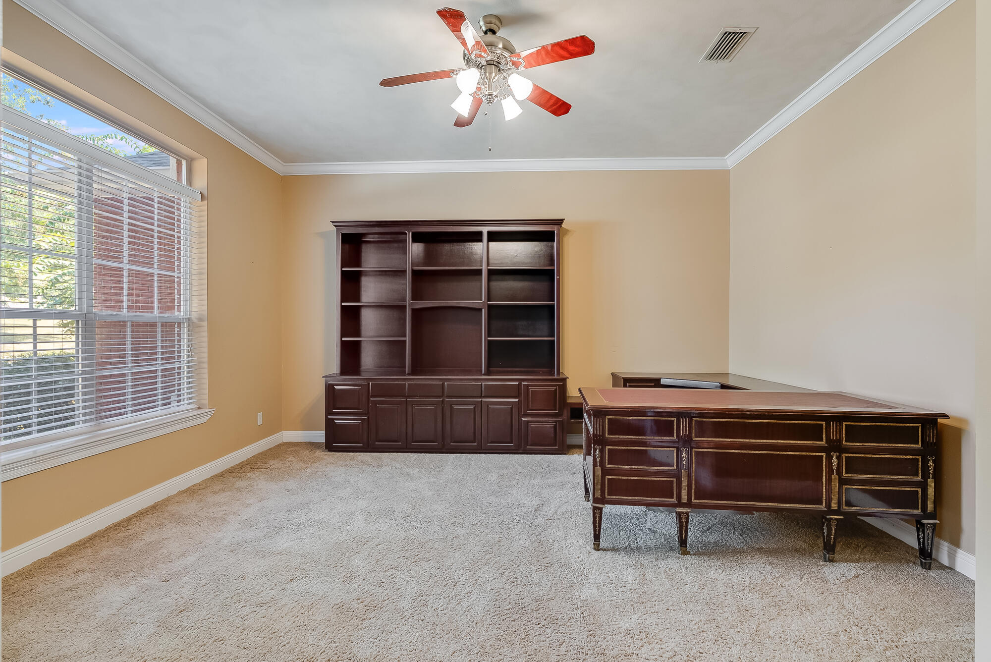 CRESTVIEW - Residential