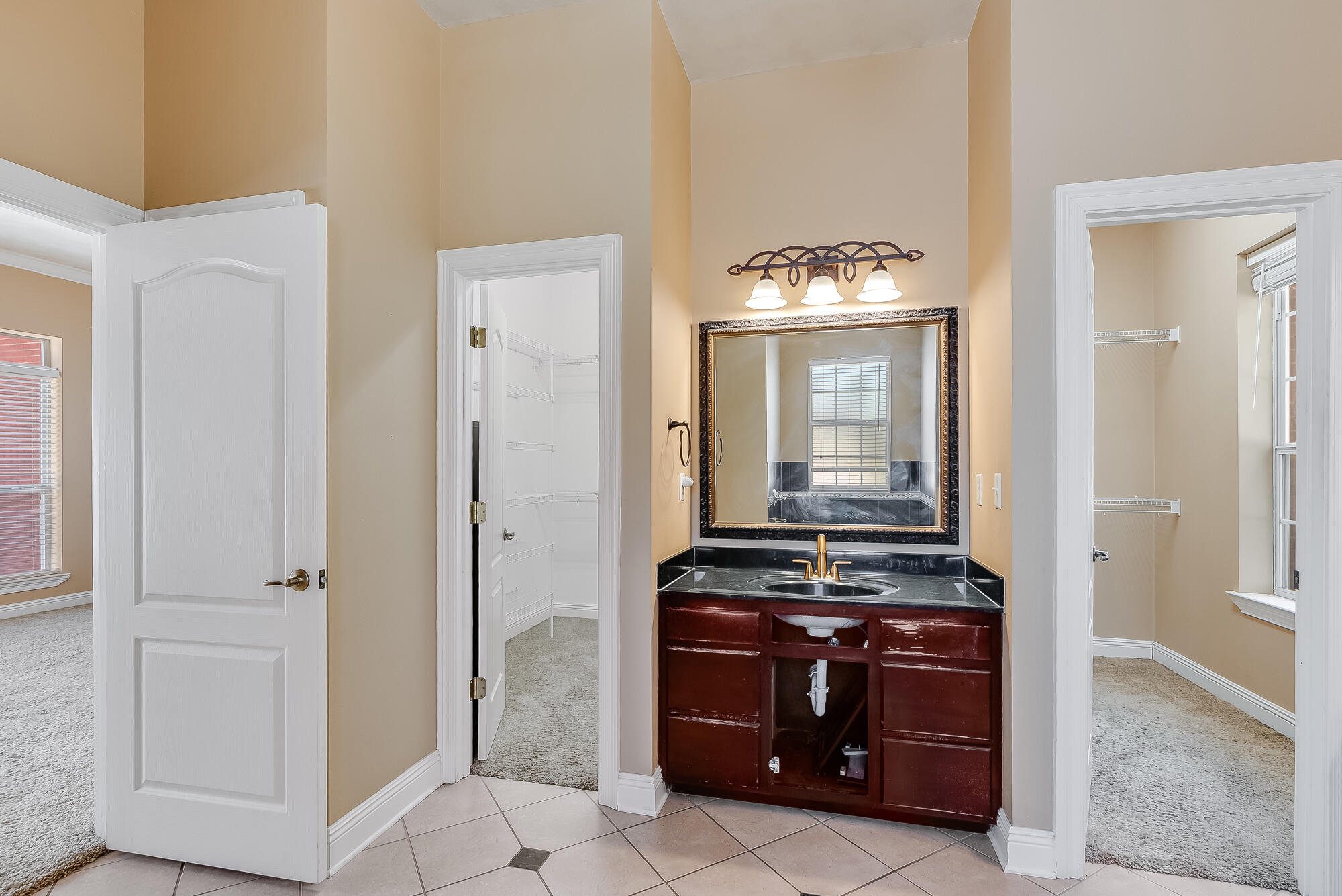 CRESTVIEW - Residential