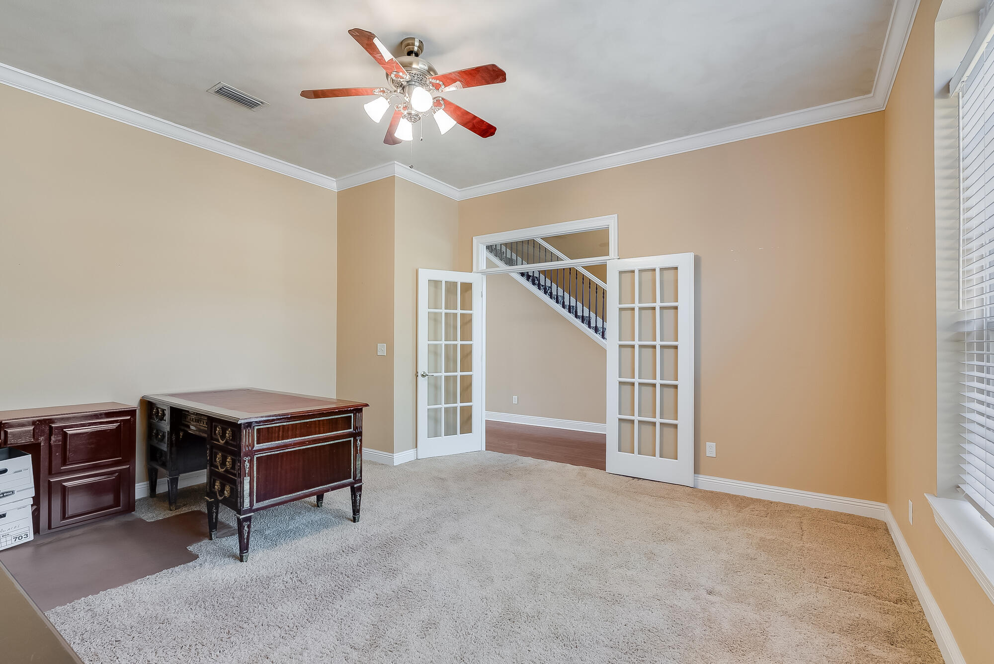 CRESTVIEW - Residential
