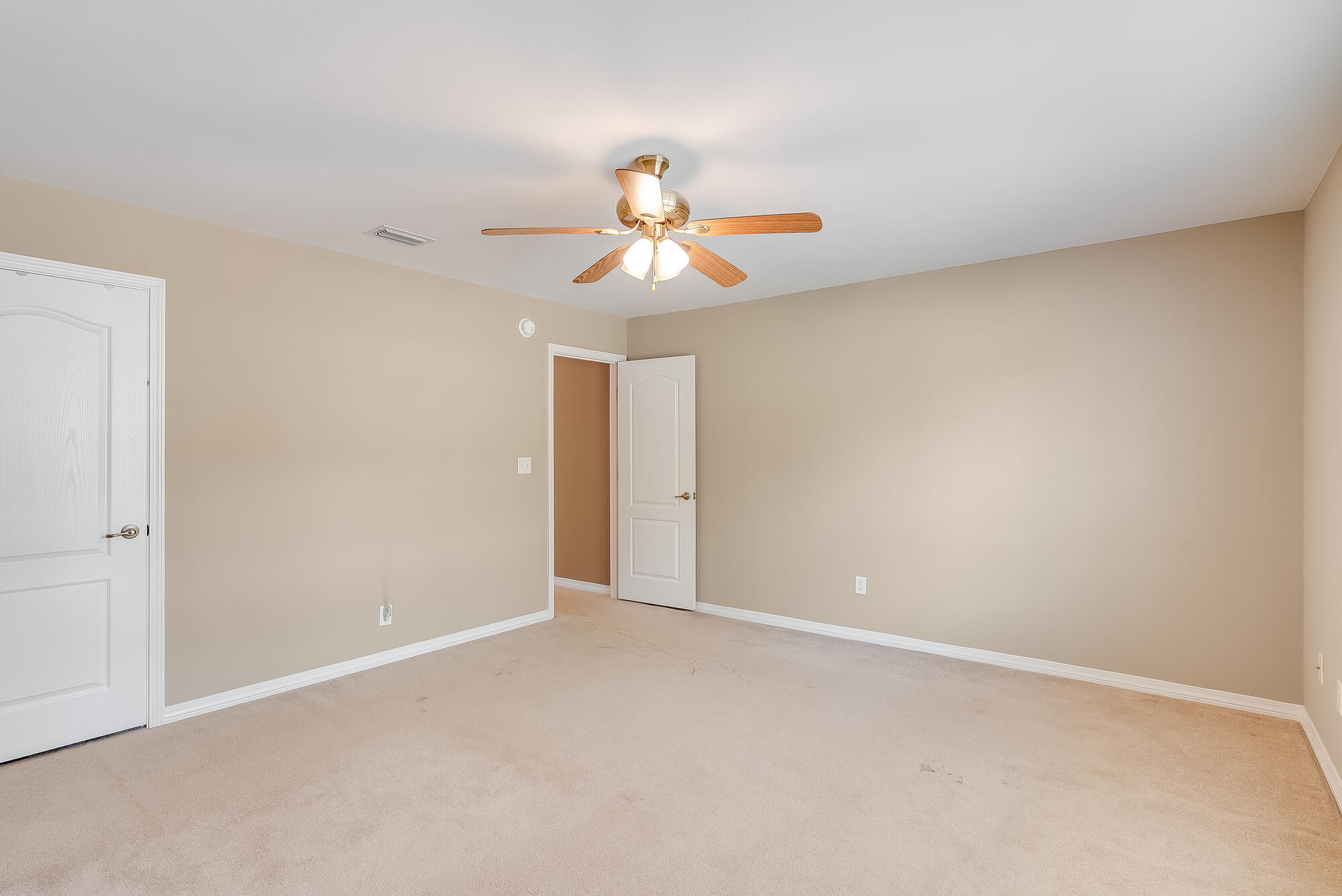 CRESTVIEW - Residential