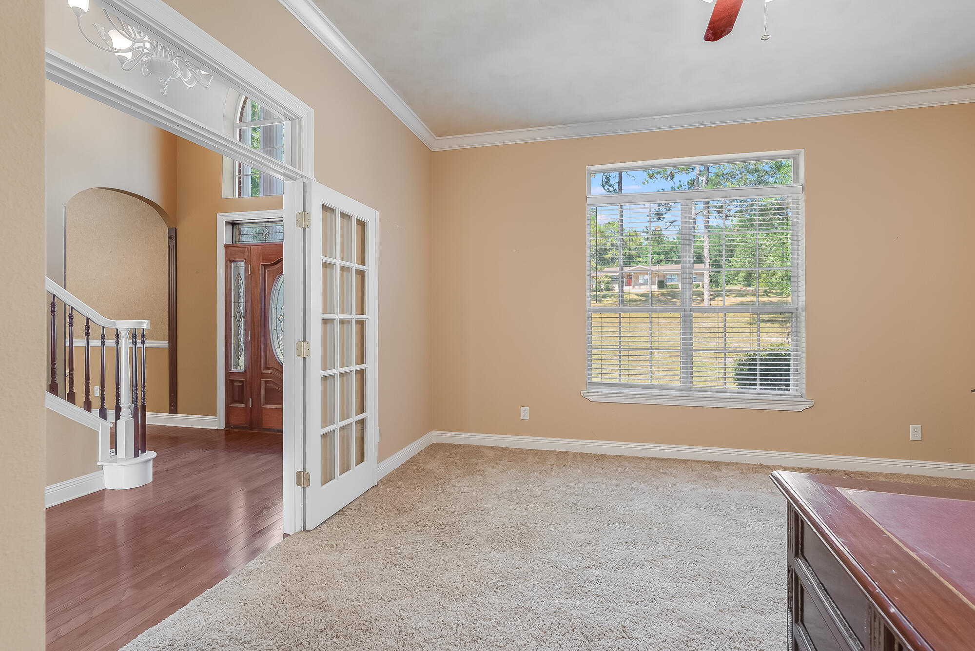 CRESTVIEW - Residential
