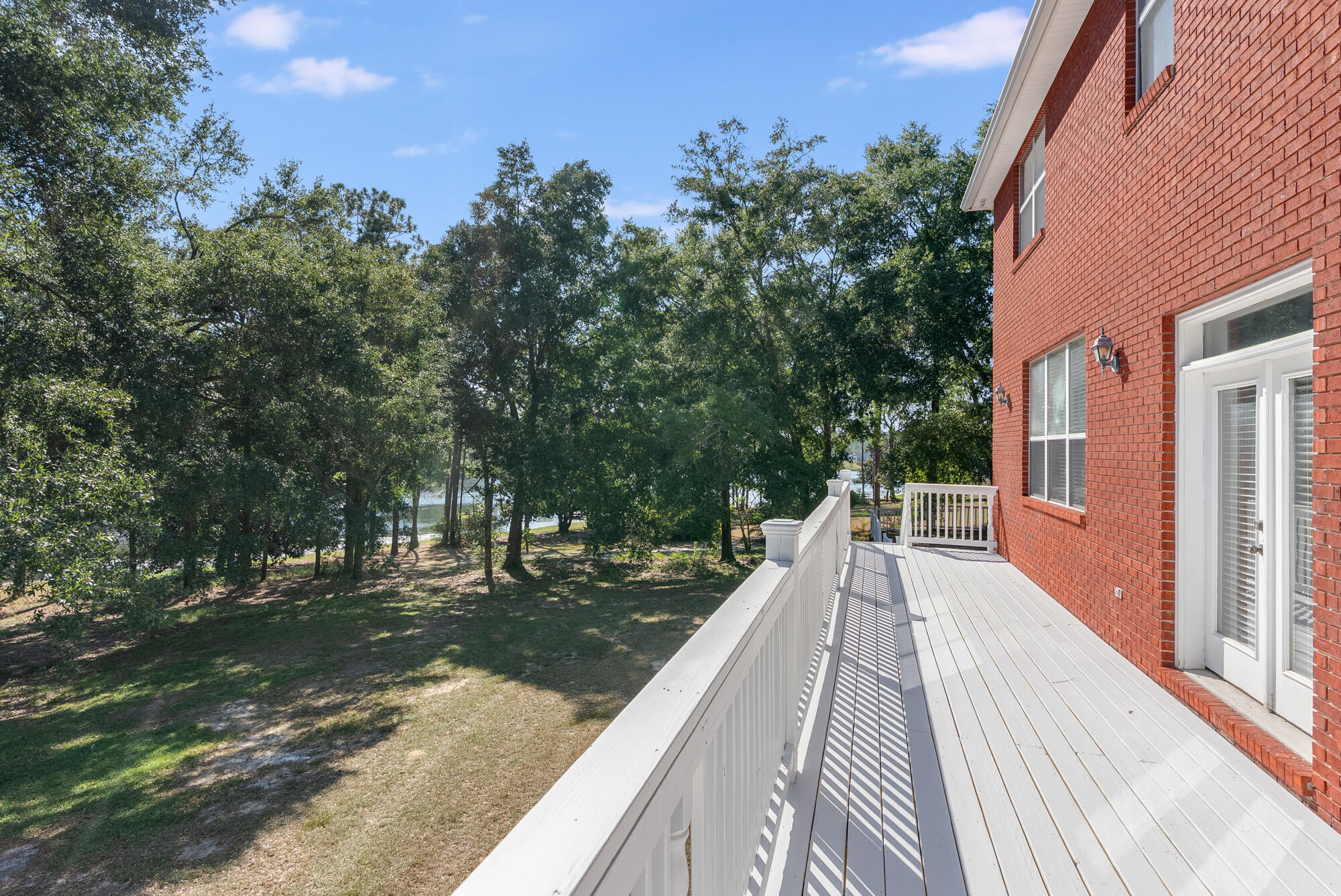 CRESTVIEW - Residential