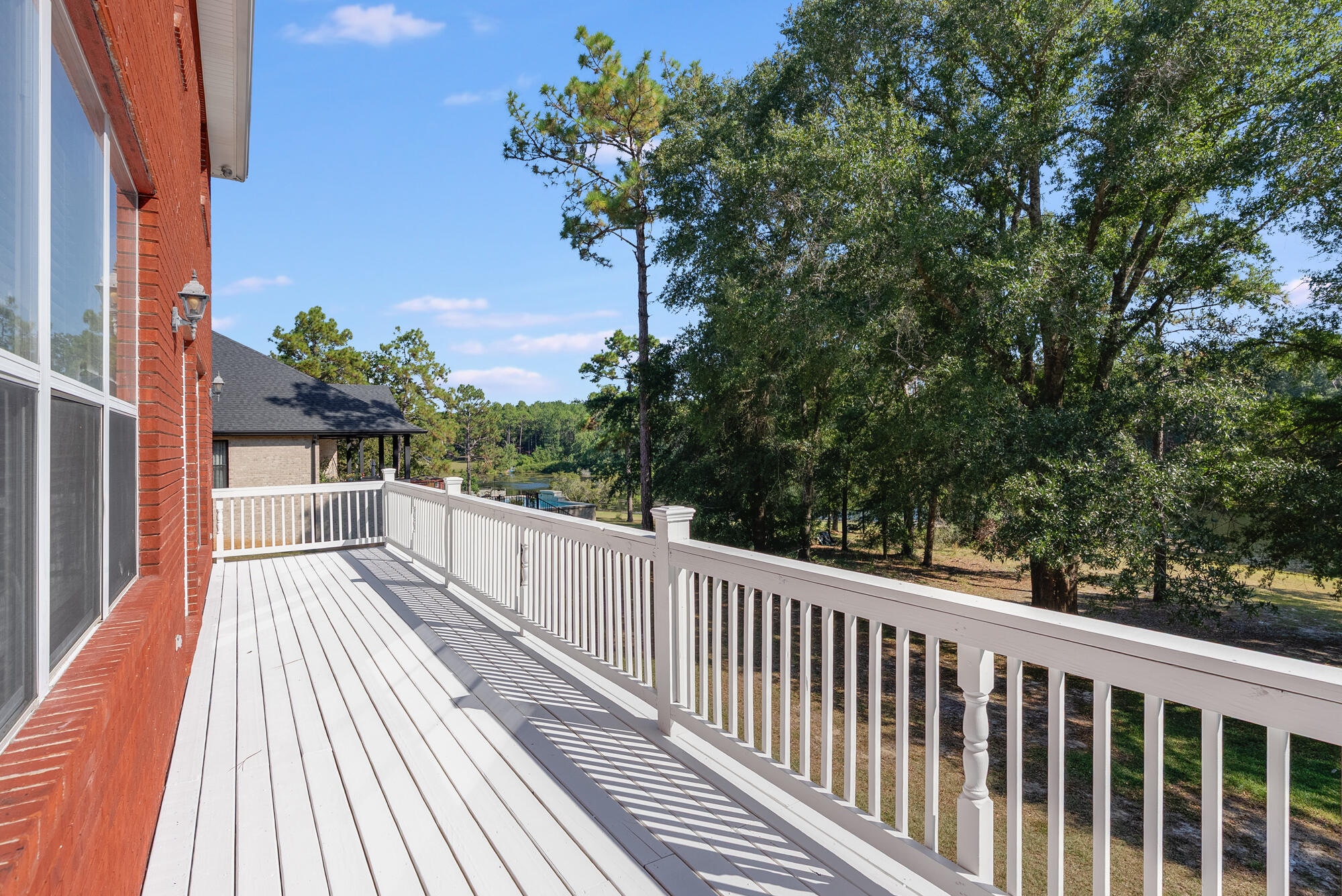 CRESTVIEW - Residential