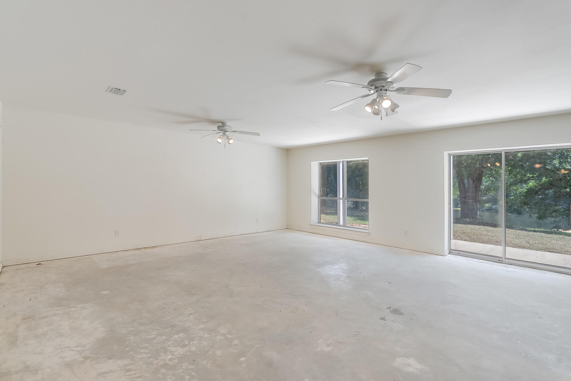 CRESTVIEW - Residential