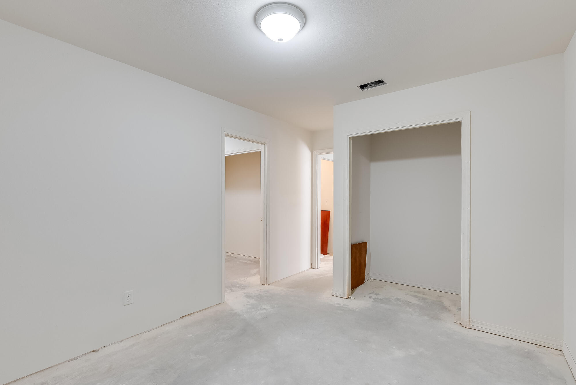 CRESTVIEW - Residential