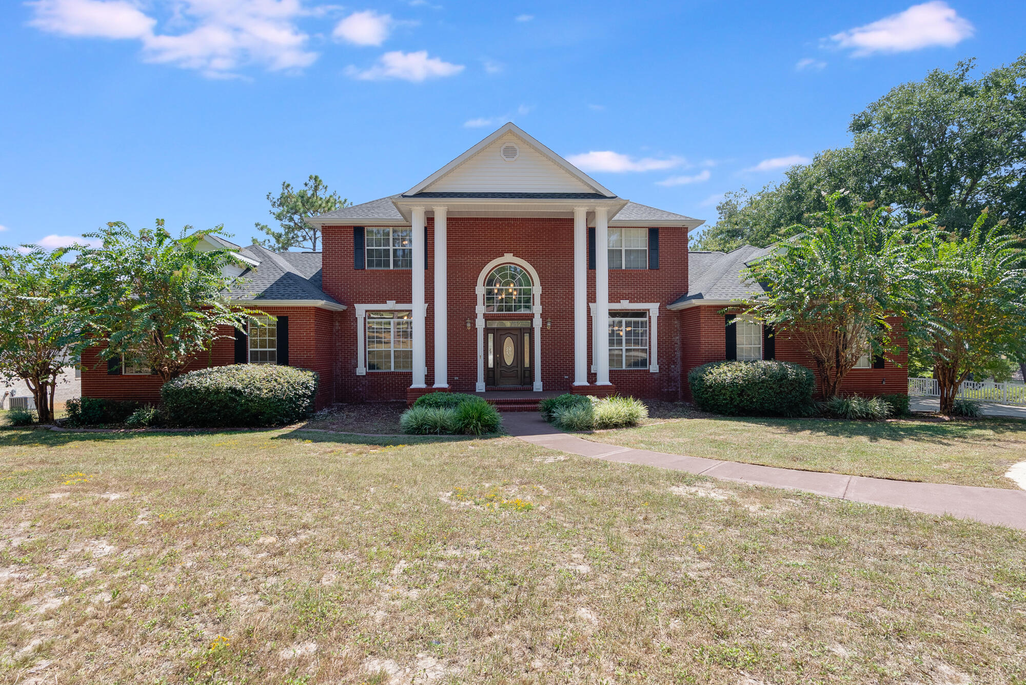 CRESTVIEW - Residential