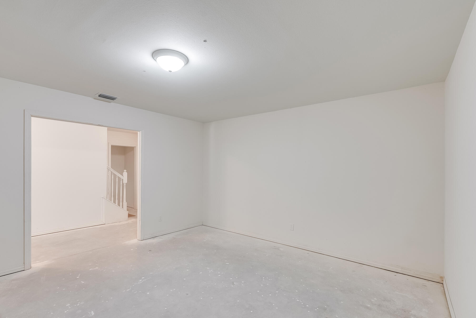CRESTVIEW - Residential
