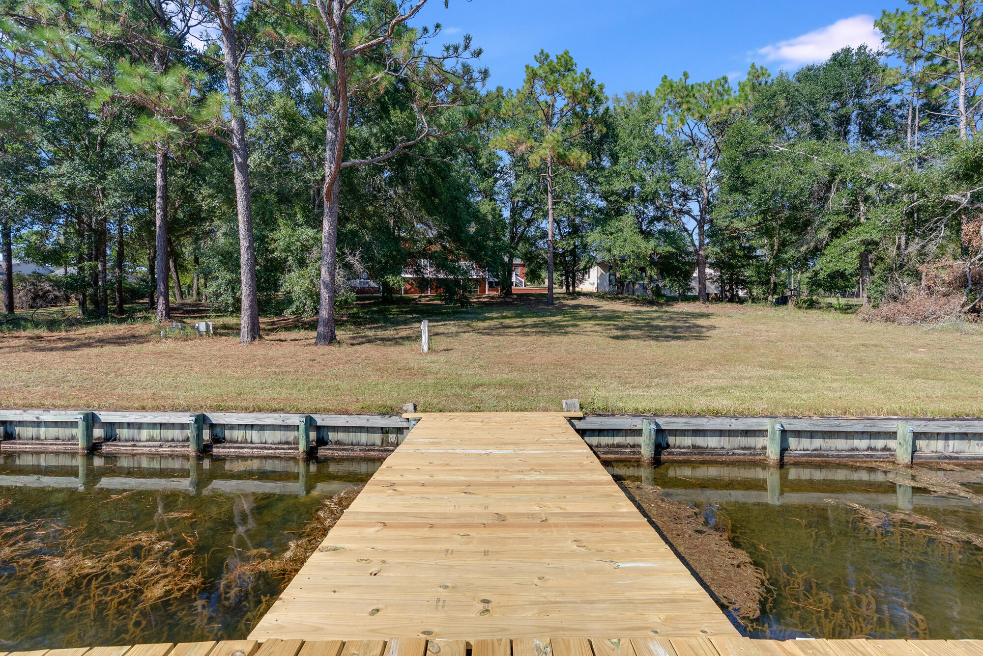 CRESTVIEW - Residential