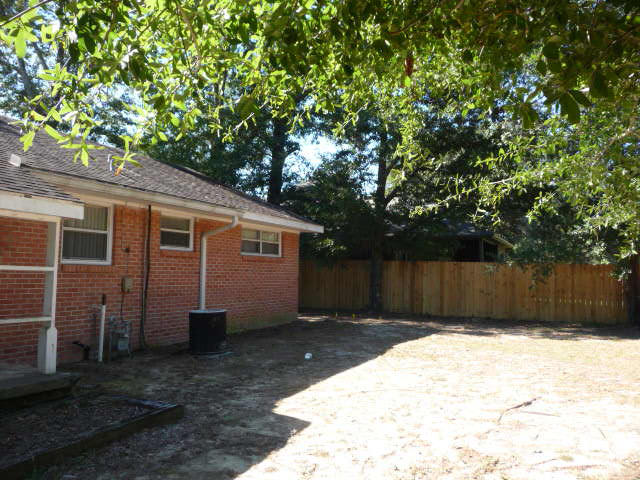 VALPARAISO PLAT #7 LOT 19 BLK 9 - Residential