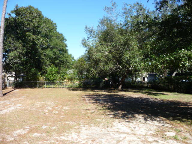 VALPARAISO PLAT #7 LOT 19 BLK 9 - Residential