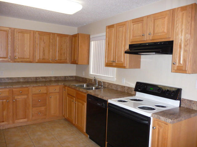 VALPARAISO PLAT #7 LOT 19 BLK 9 - Residential