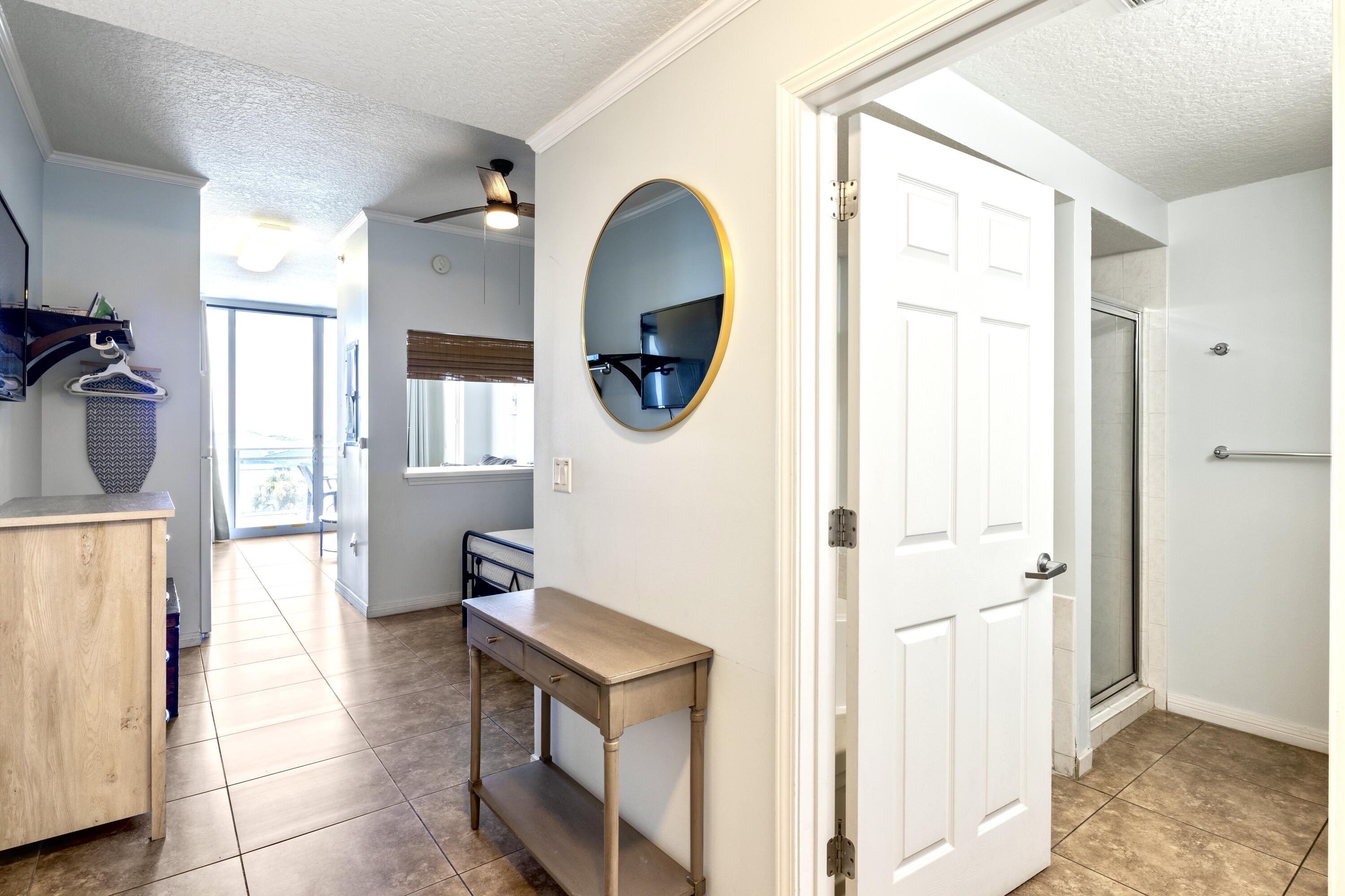DESTIN WEST GULFSIDE VILLAS - Residential