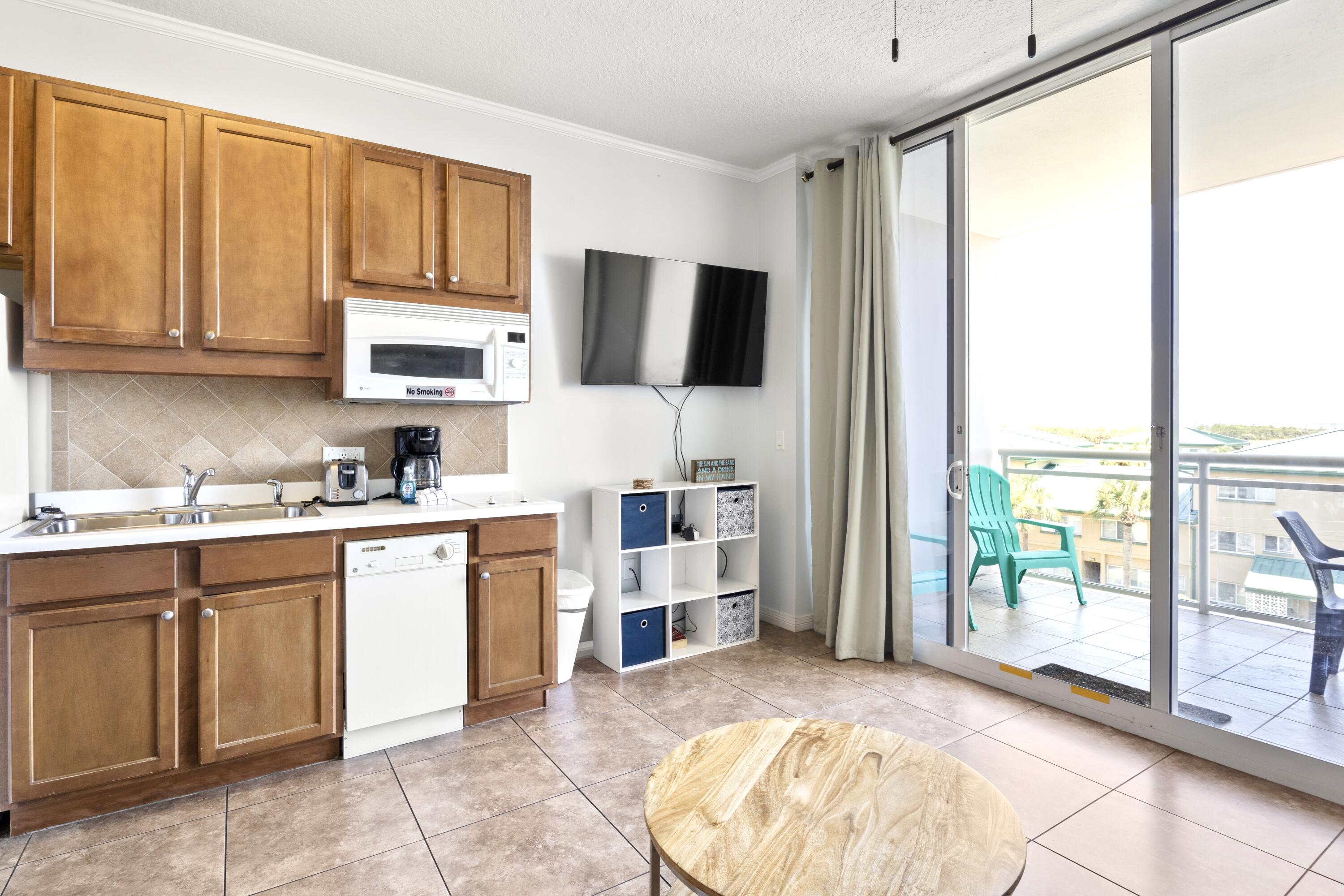 DESTIN WEST GULFSIDE VILLAS - Residential