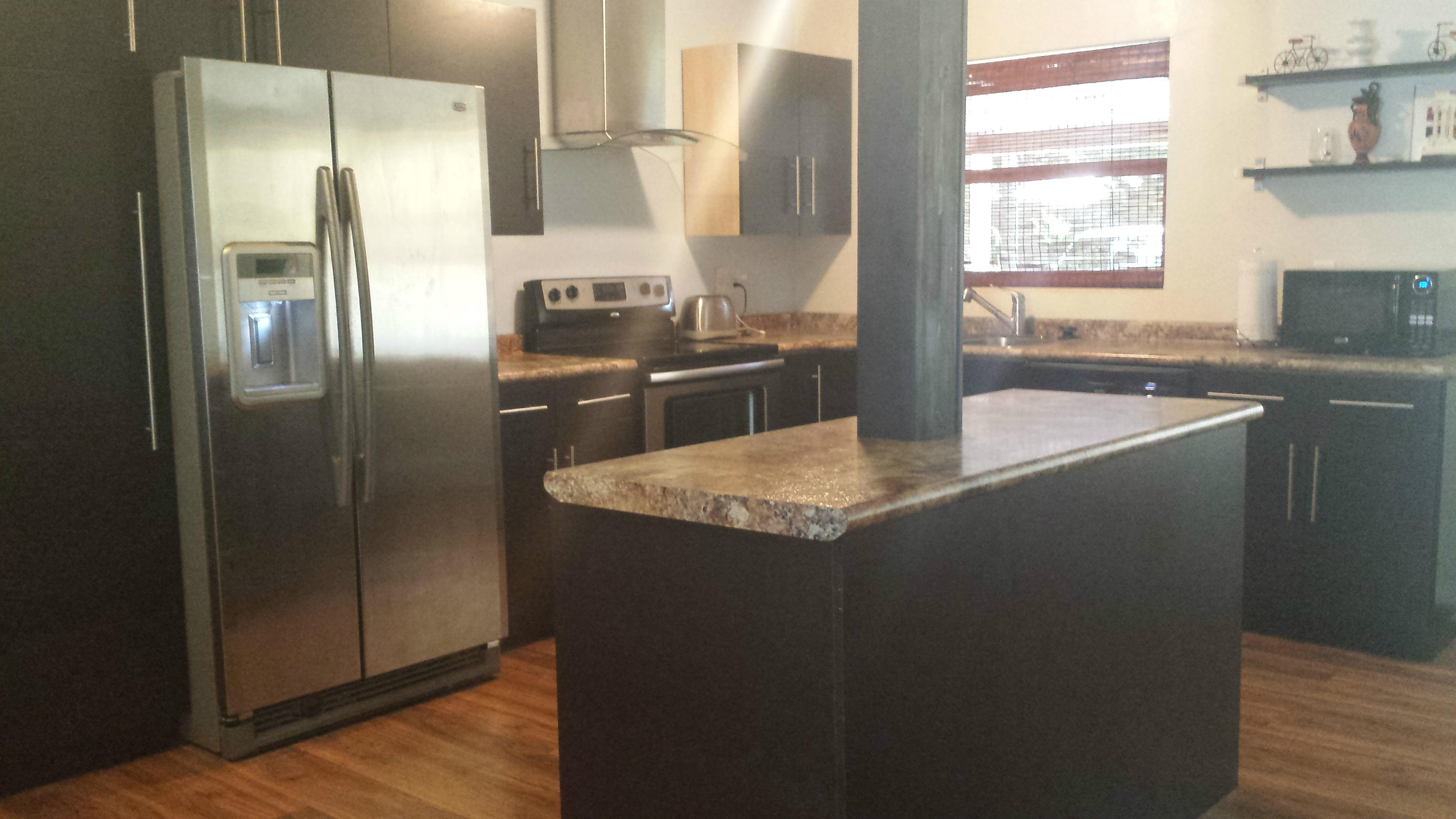 ELLIOTTS POINT - Residential