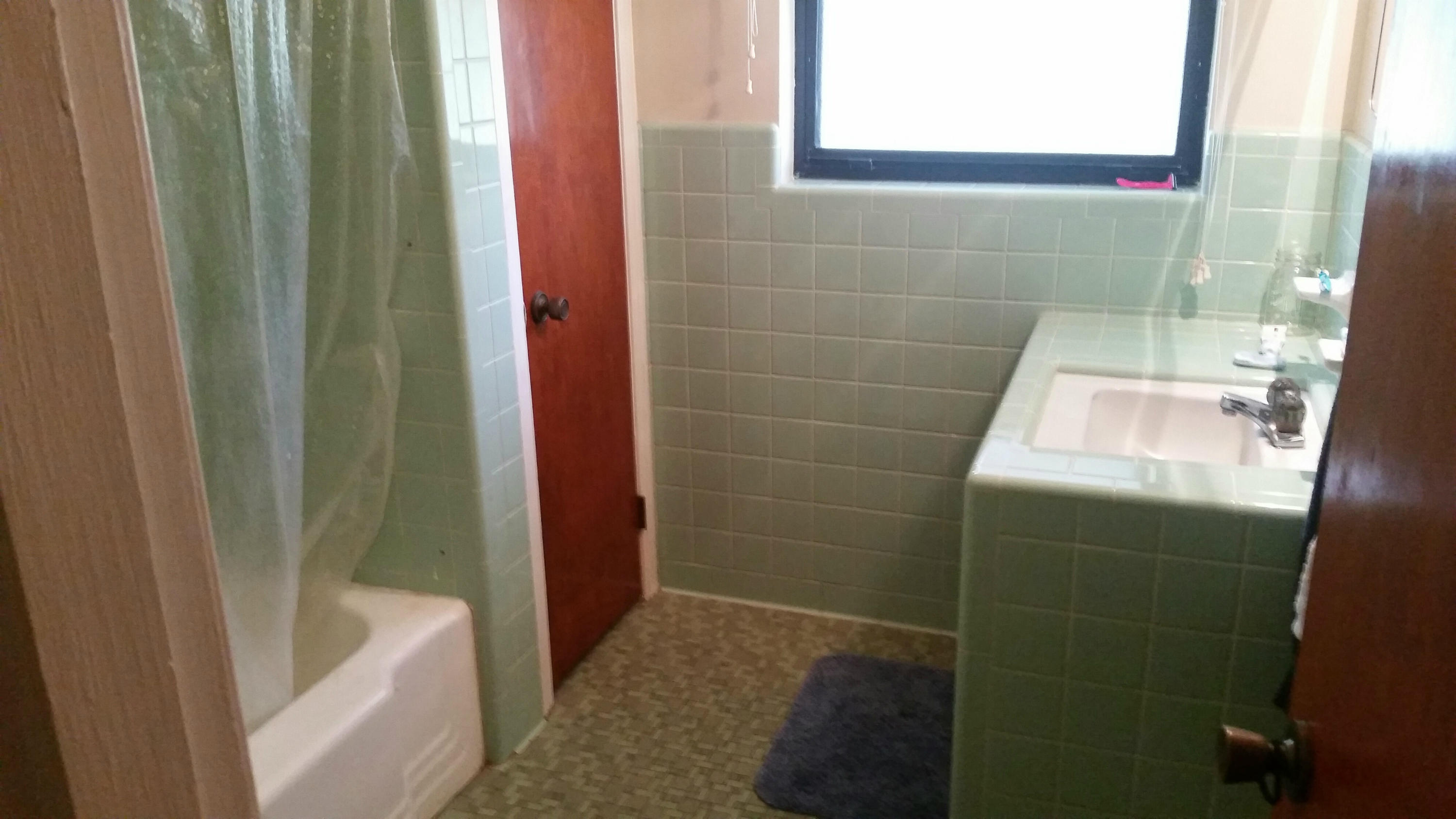 ELLIOTTS POINT - Residential