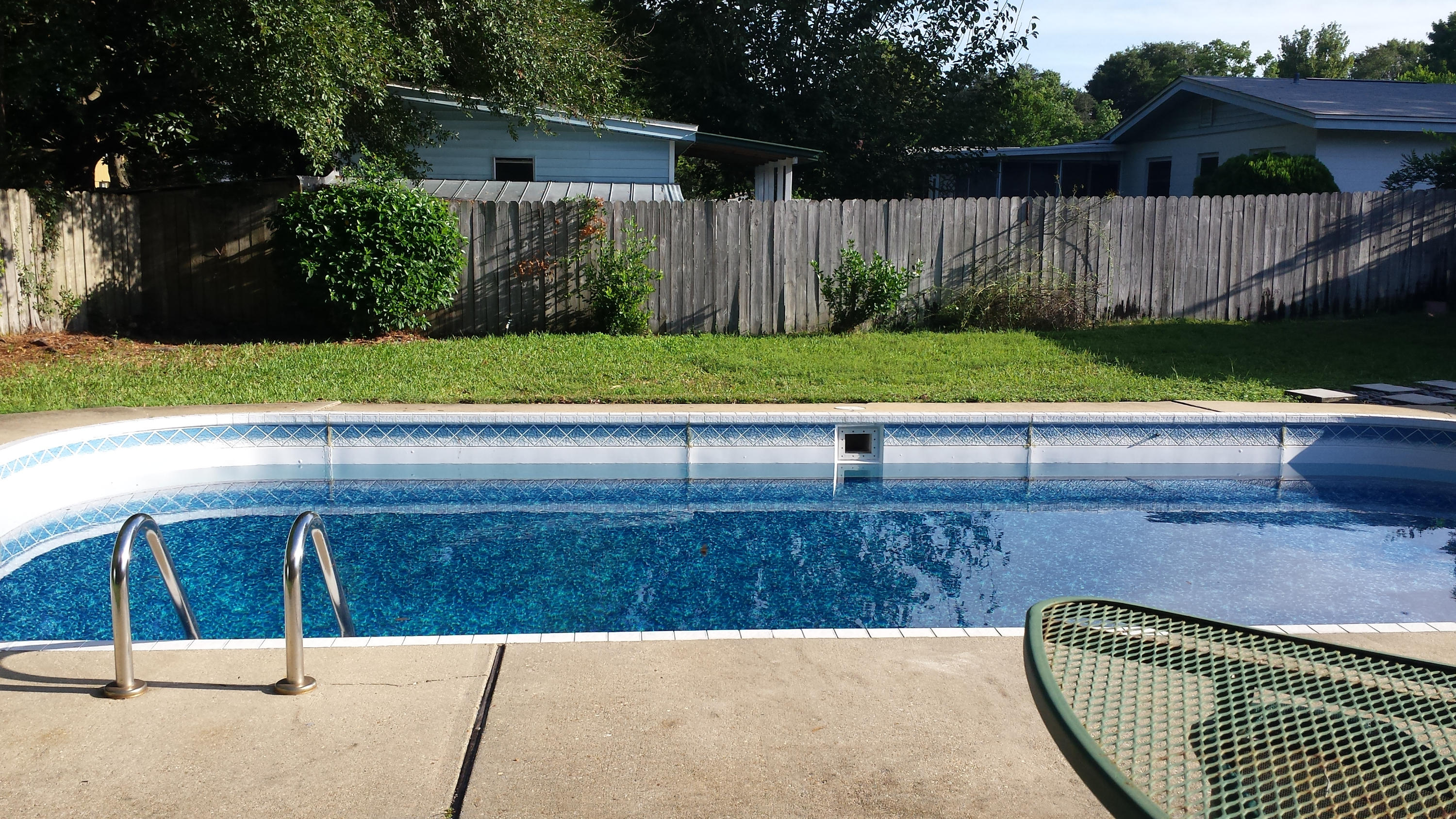 ELLIOTTS POINT - Residential