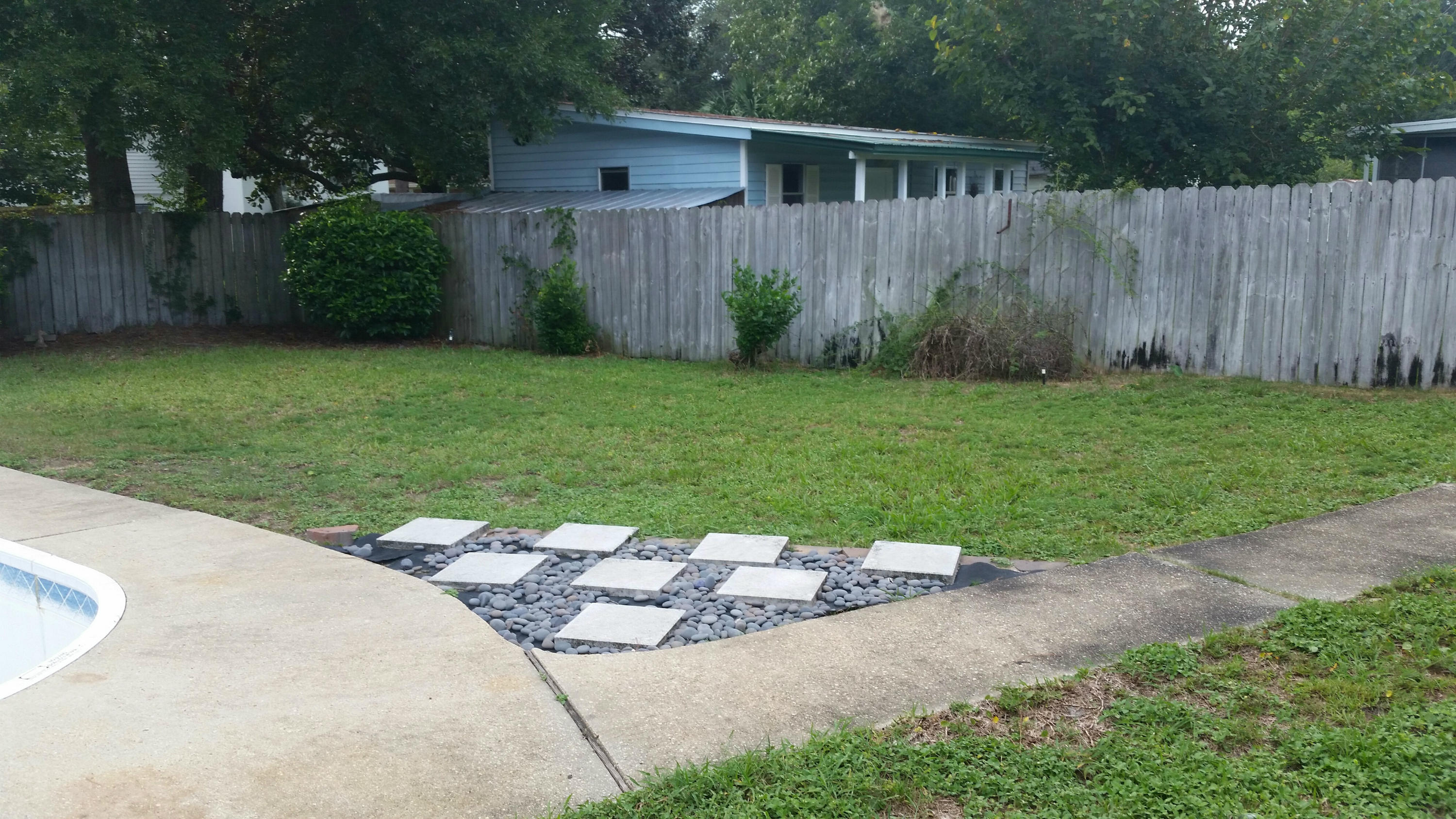 ELLIOTTS POINT - Residential