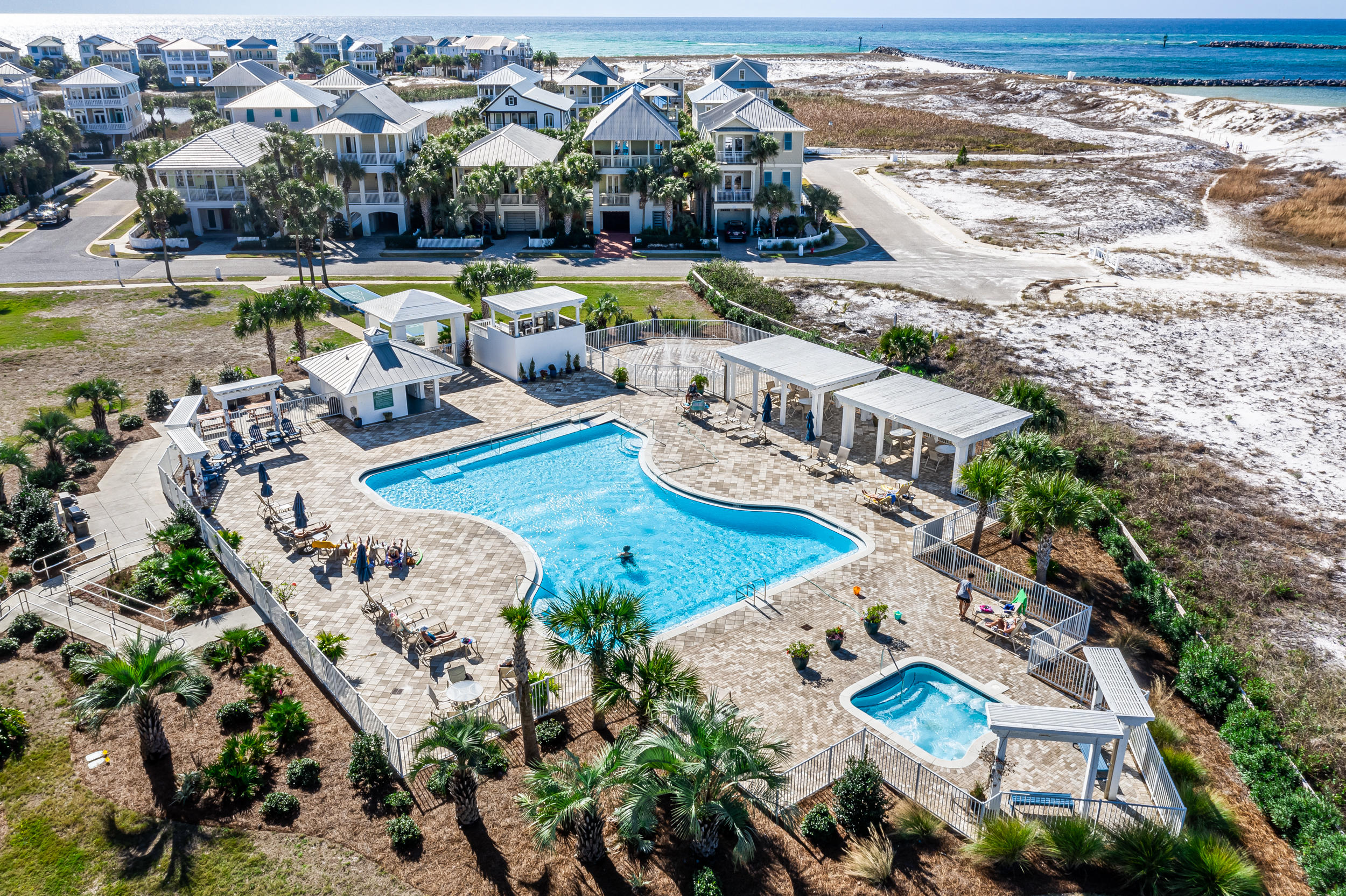 DESTIN POINTE - Residential