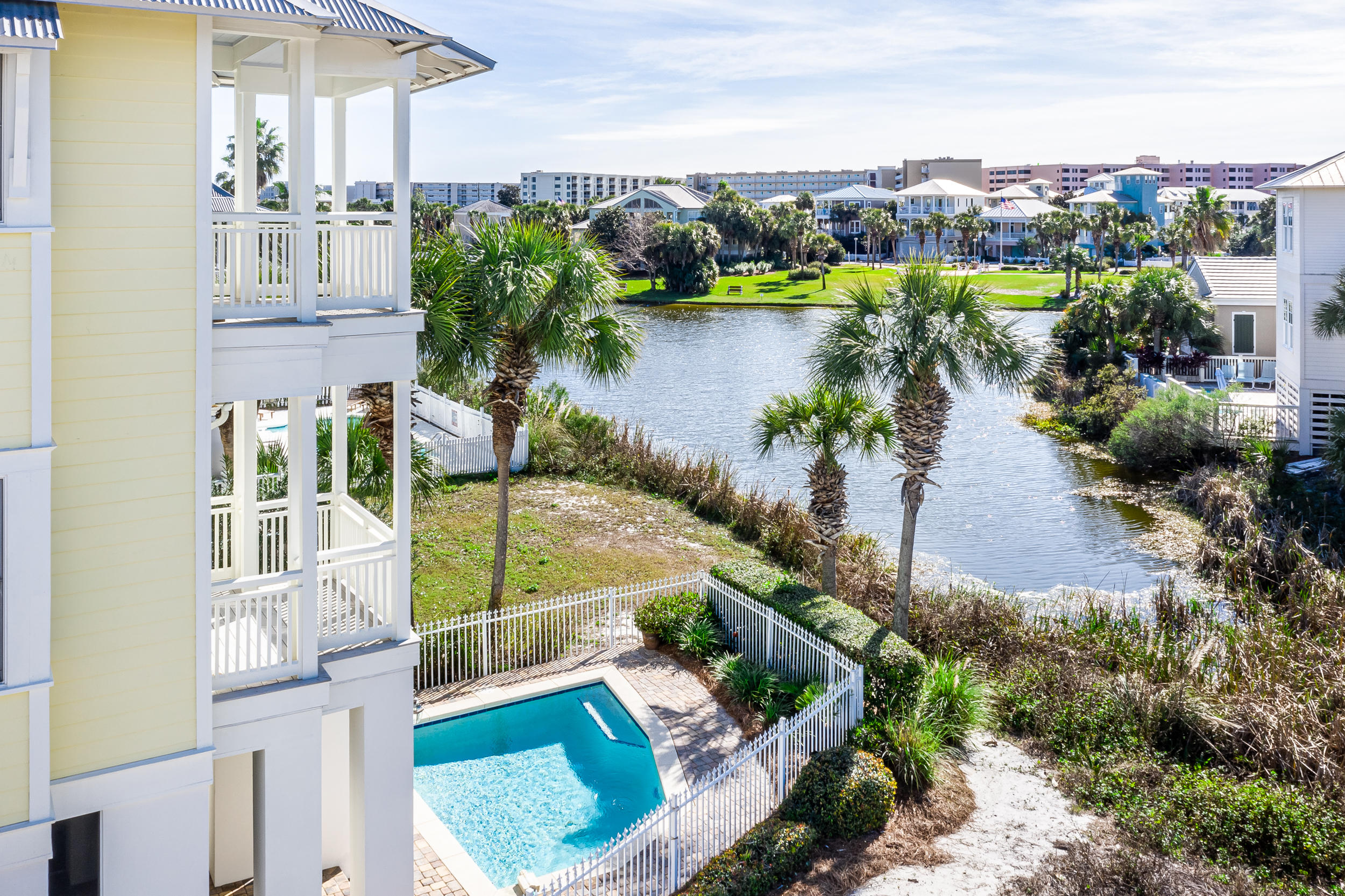 DESTIN POINTE - Residential