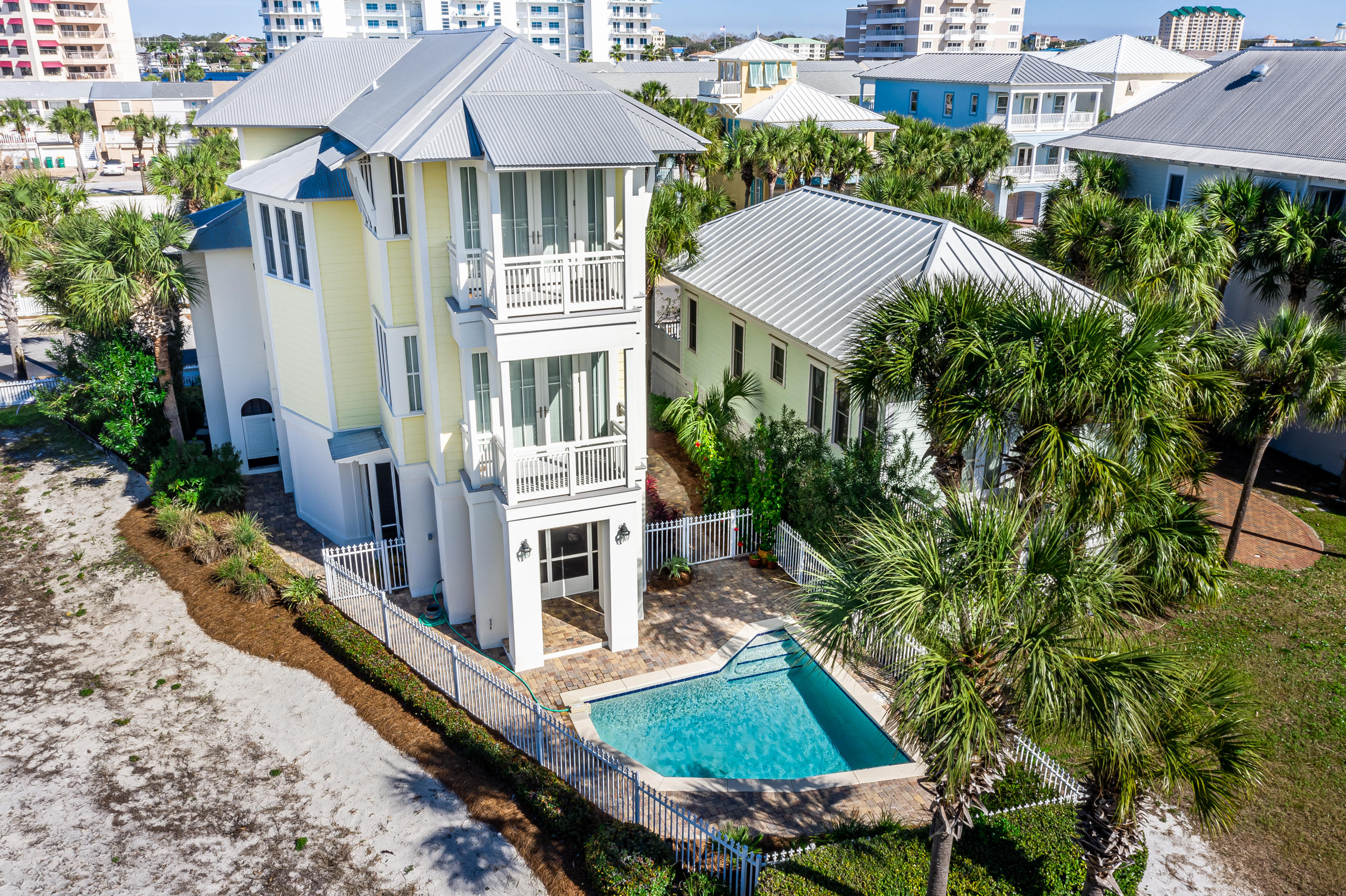 DESTIN POINTE - Residential